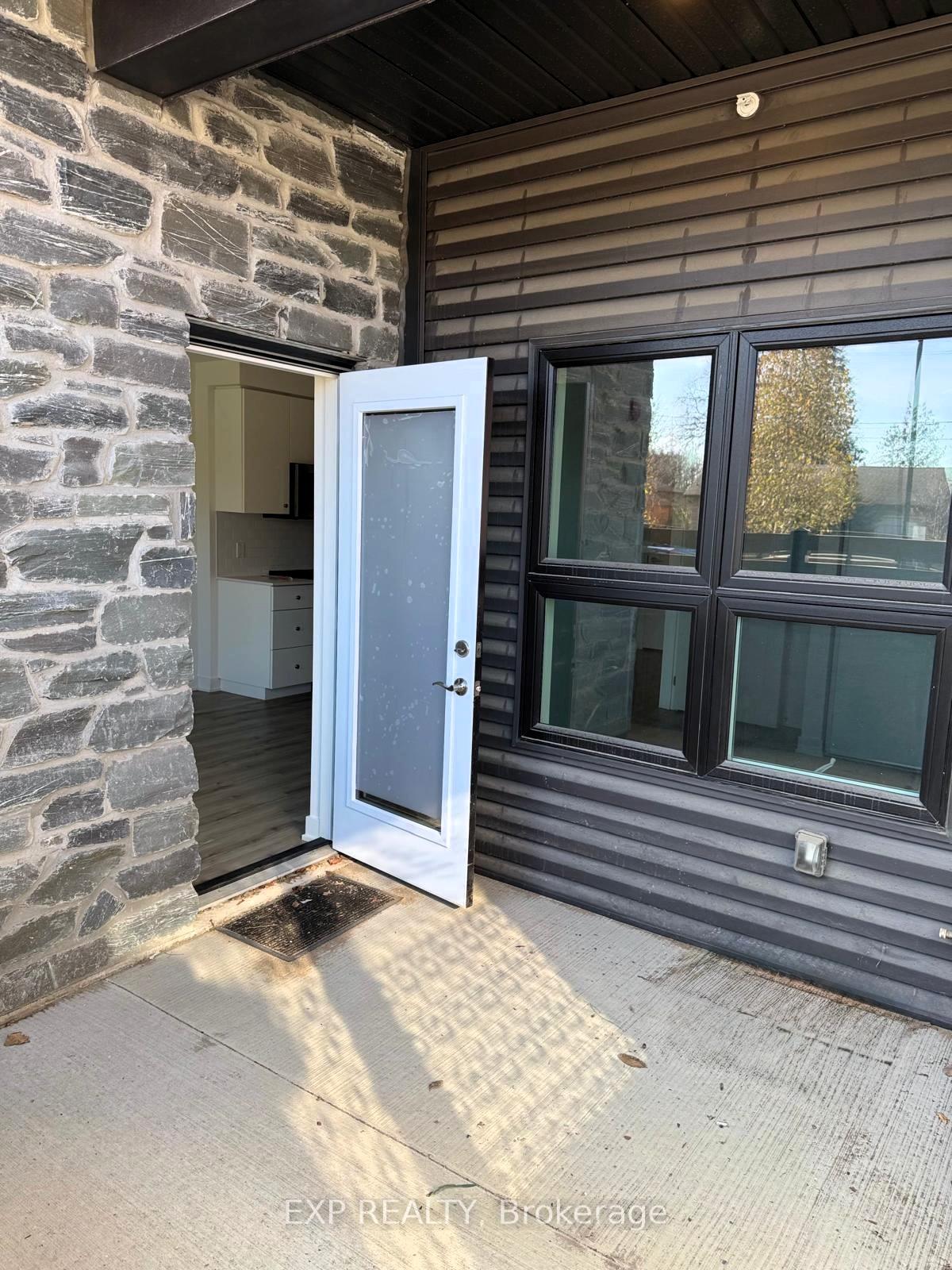 Photo 5 of Unit 122, 110 Fergus Avenue, Kitchener — HOMEH