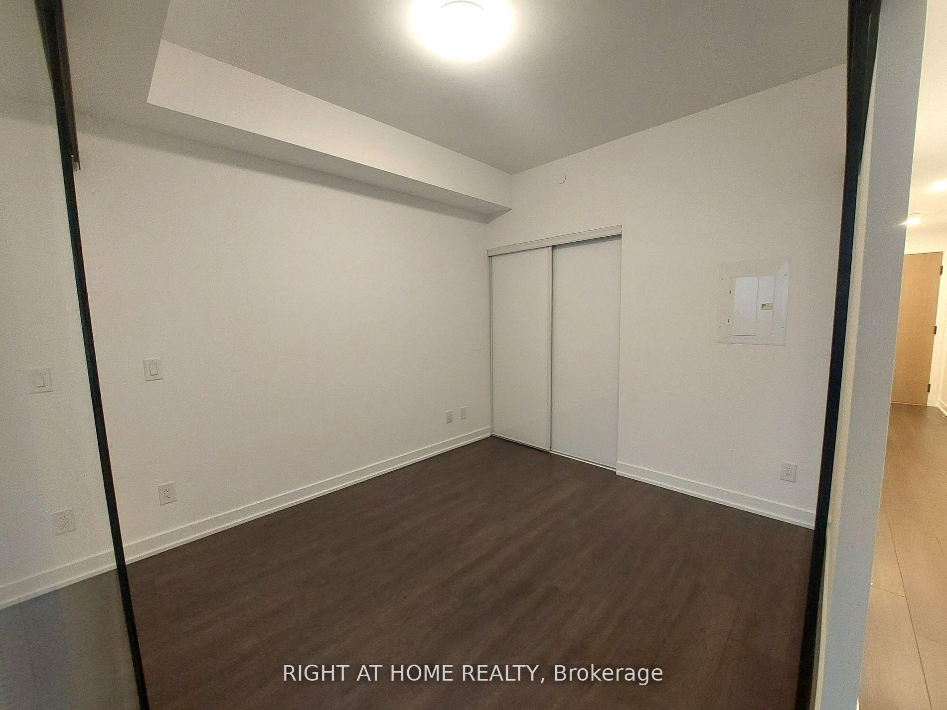 Photo 5 of Unit 609, 5 Defries Street, Toronto, Regent Park — HOMEH