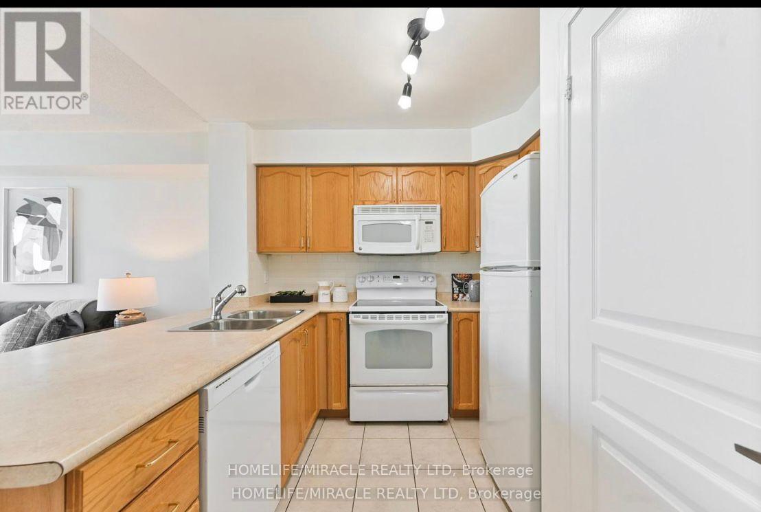 Photo 5 of Unit 409, 1600 Charles Street, Whitby, Port Whitby — HOMEH