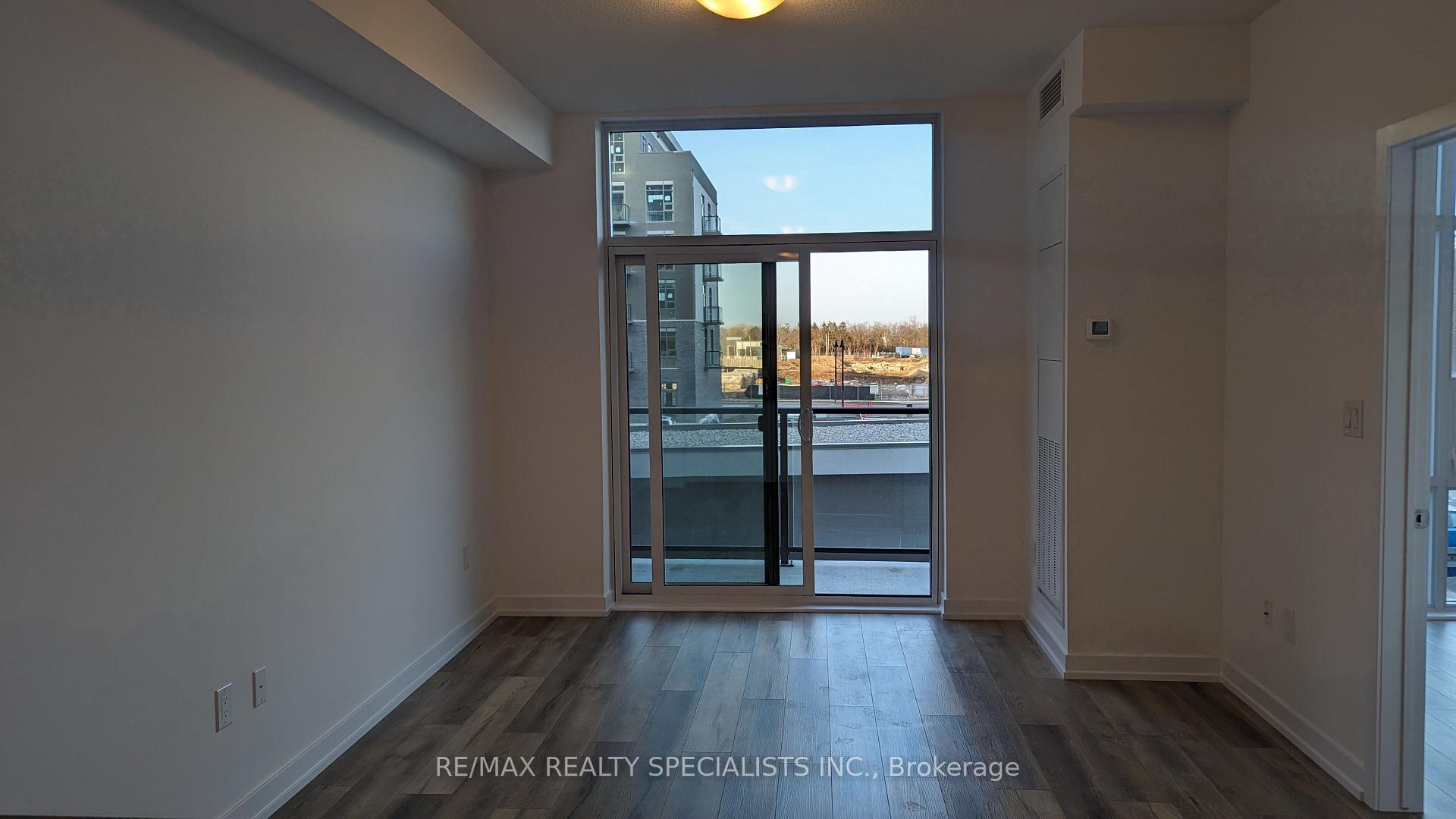 Photo 4 of Unit 218, 470 Dundas Street E, Hamilton, Waterdown — HOMEH