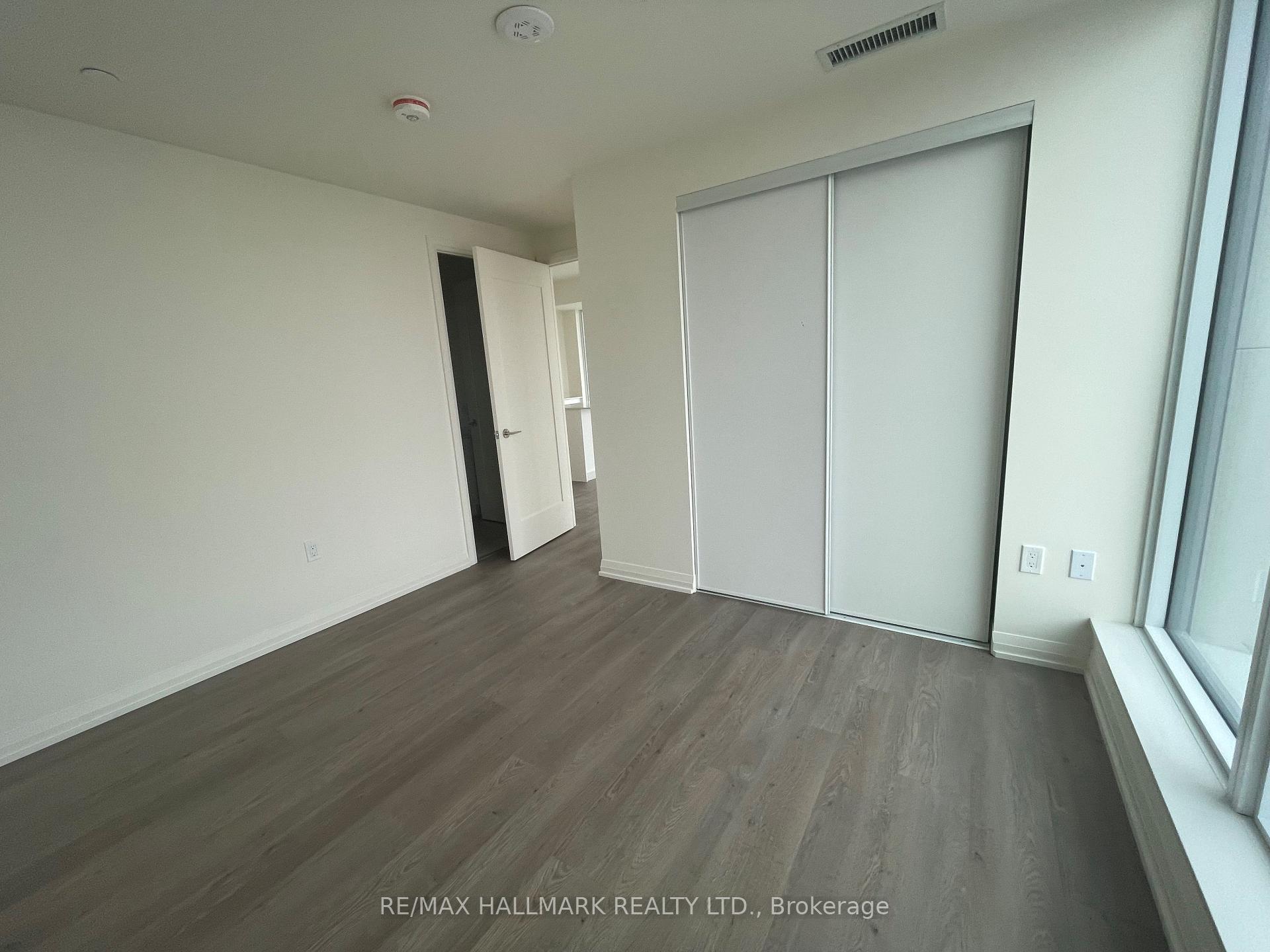 Photo 34 of Unit 812, 8960 Jane Street, Vaughan, Concord — HOMEH