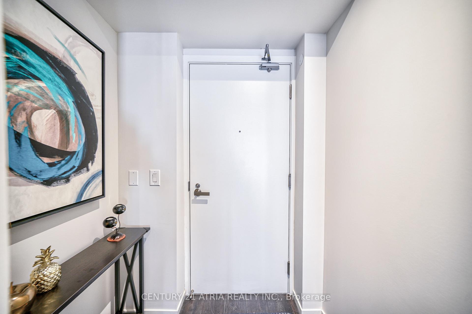 Photo 3 of Unit 1002, 159 Dundas Street E, Toronto, Church-Yonge Corridor — HOMEH