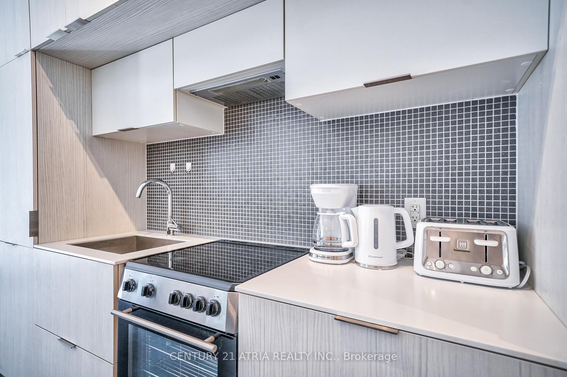 Photo 15 of Unit 1002, 159 Dundas Street E, Toronto, Church-Yonge Corridor — HOMEH