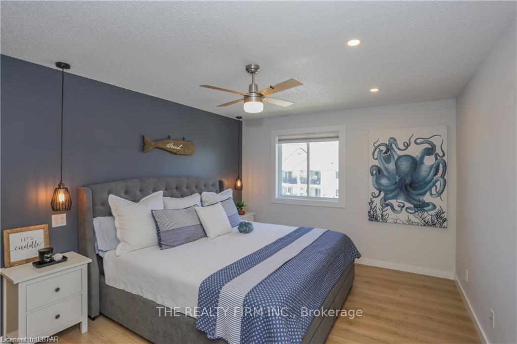 Photo 30 of Unit 310, 735 Deveron Crescent, London, South T — HOMEH