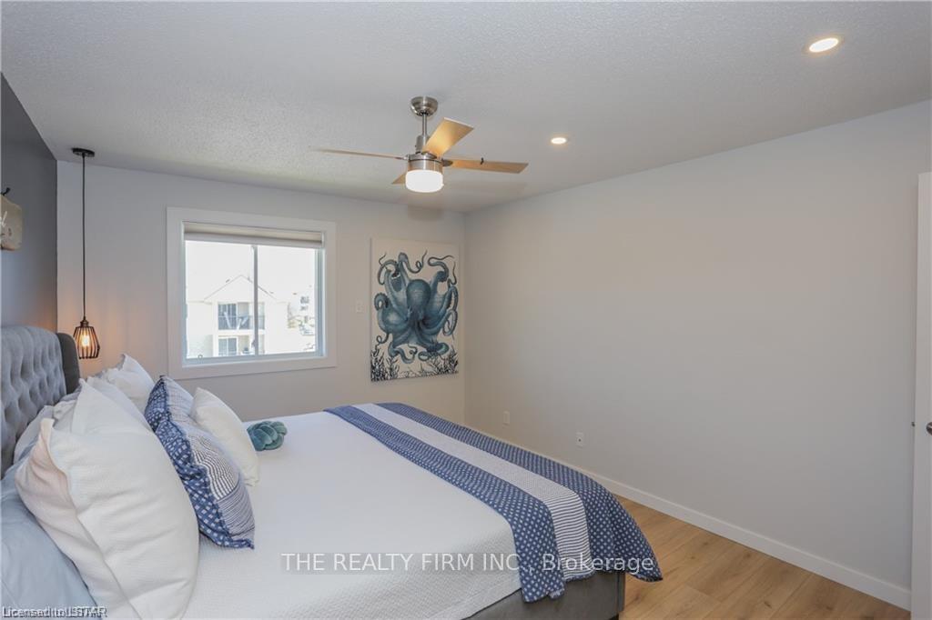 Photo 21 of Unit 310, 735 Deveron Crescent, London, South T — HOMEH