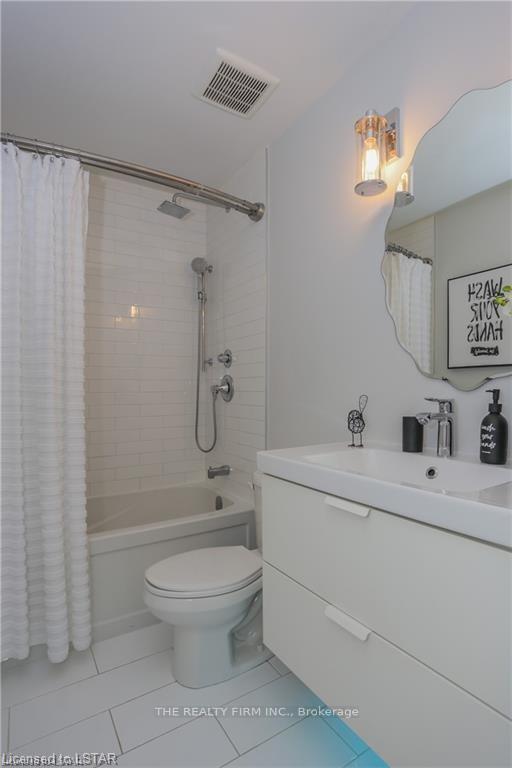 Photo 32 of Unit 310, 735 Deveron Crescent, London, South T — HOMEH