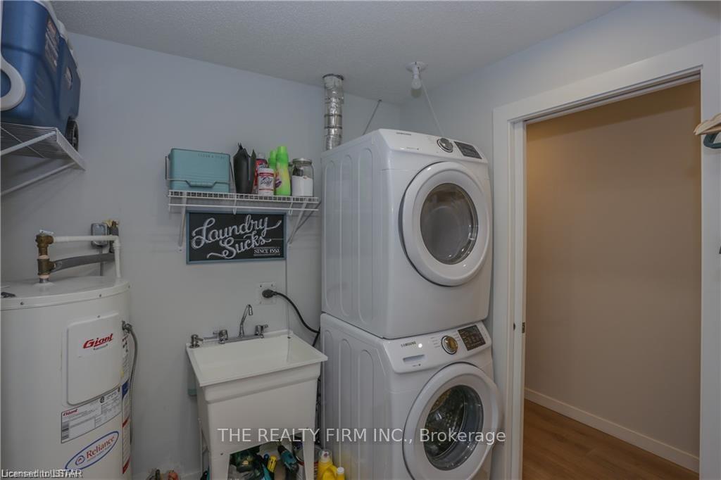 Photo 28 of Unit 310, 735 Deveron Crescent, London, South T — HOMEH