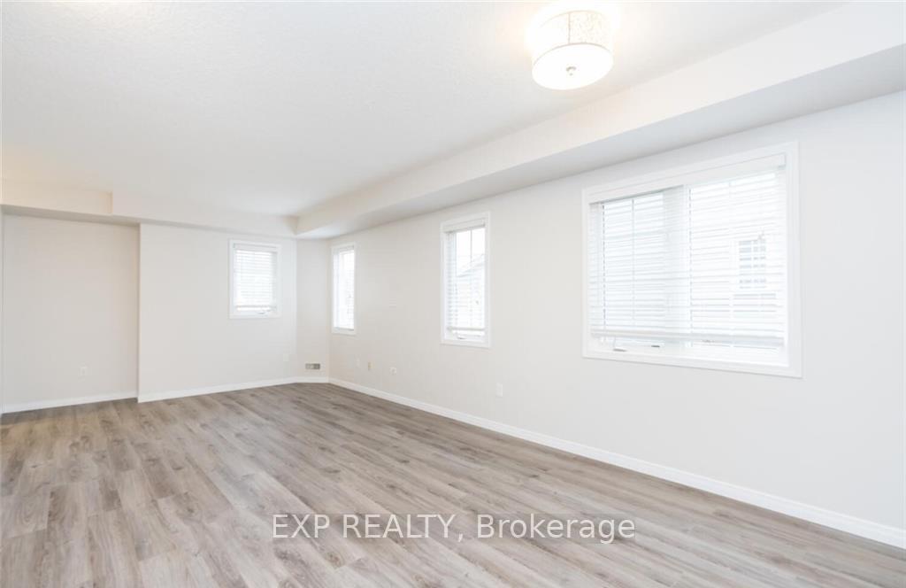 Photo 5 of Unit Unit #76, 3200 Singleton Avenue, London, South W — HOMEH