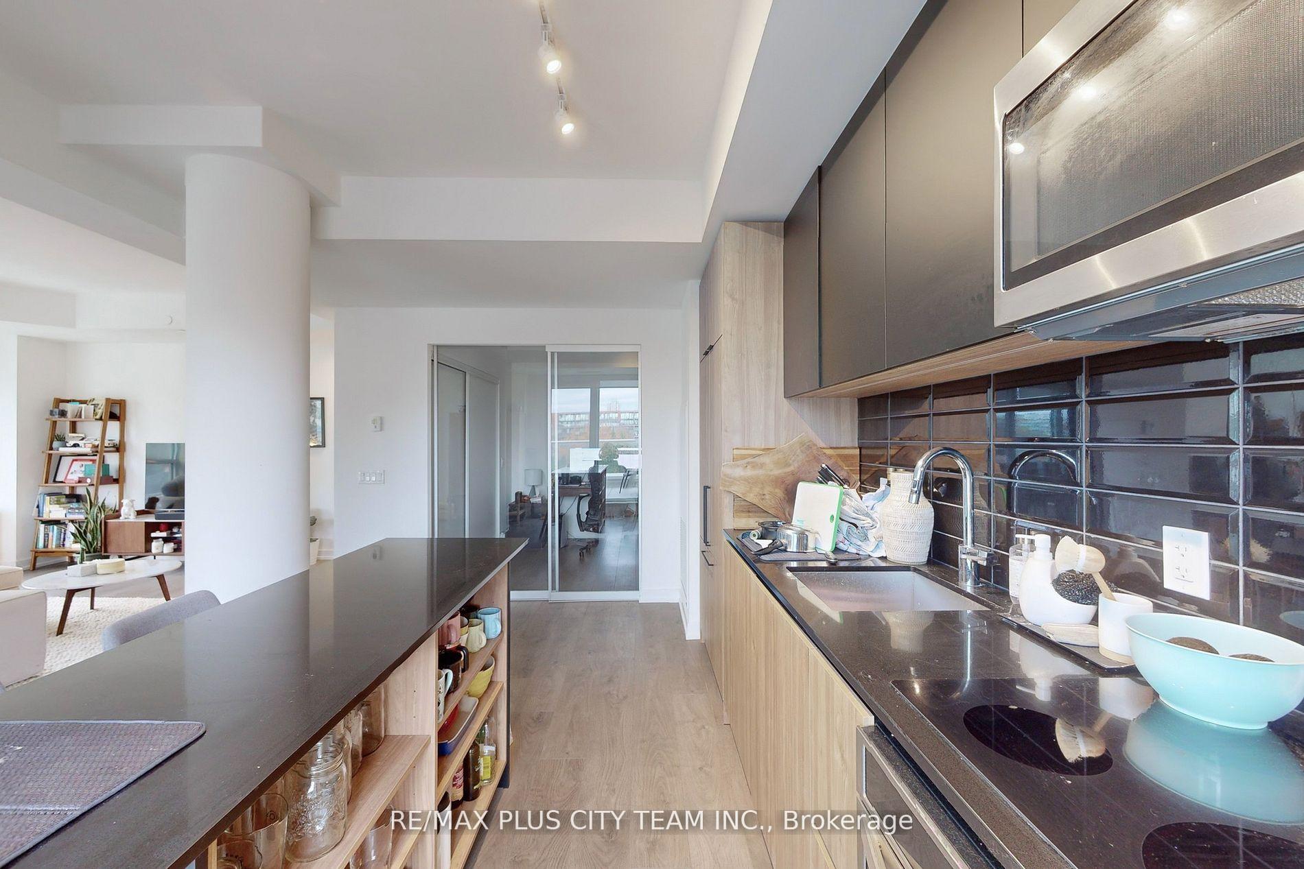 Photo 5 of Unit 515, 150 Logan Avenue, Toronto, South Riverdale — HOMEH