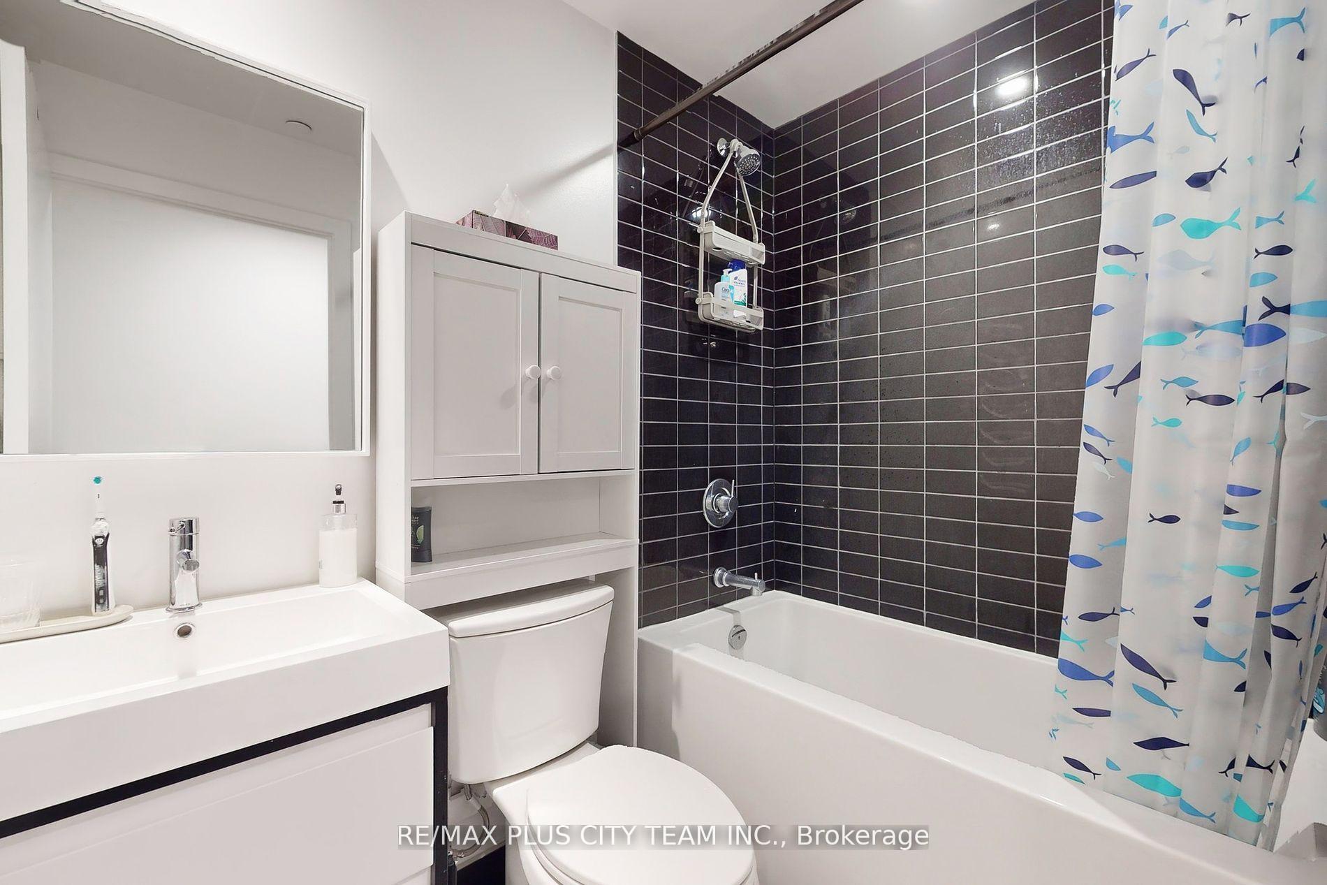 Photo 14 of Unit 515, 150 Logan Avenue, Toronto, South Riverdale — HOMEH