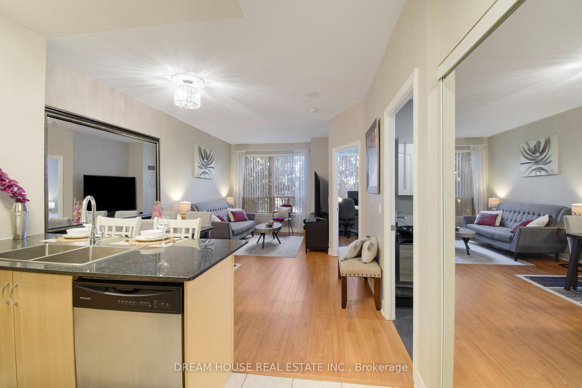 Photo 23 of Unit 114, 50 Disera Drive, Vaughan, Beverley Glen — HOMEH