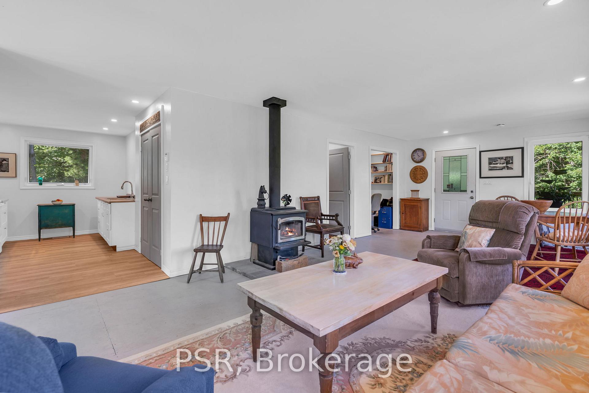 Photo 7 of 1184 Graham Road, Gravenhurst, Morrison — HOMEH