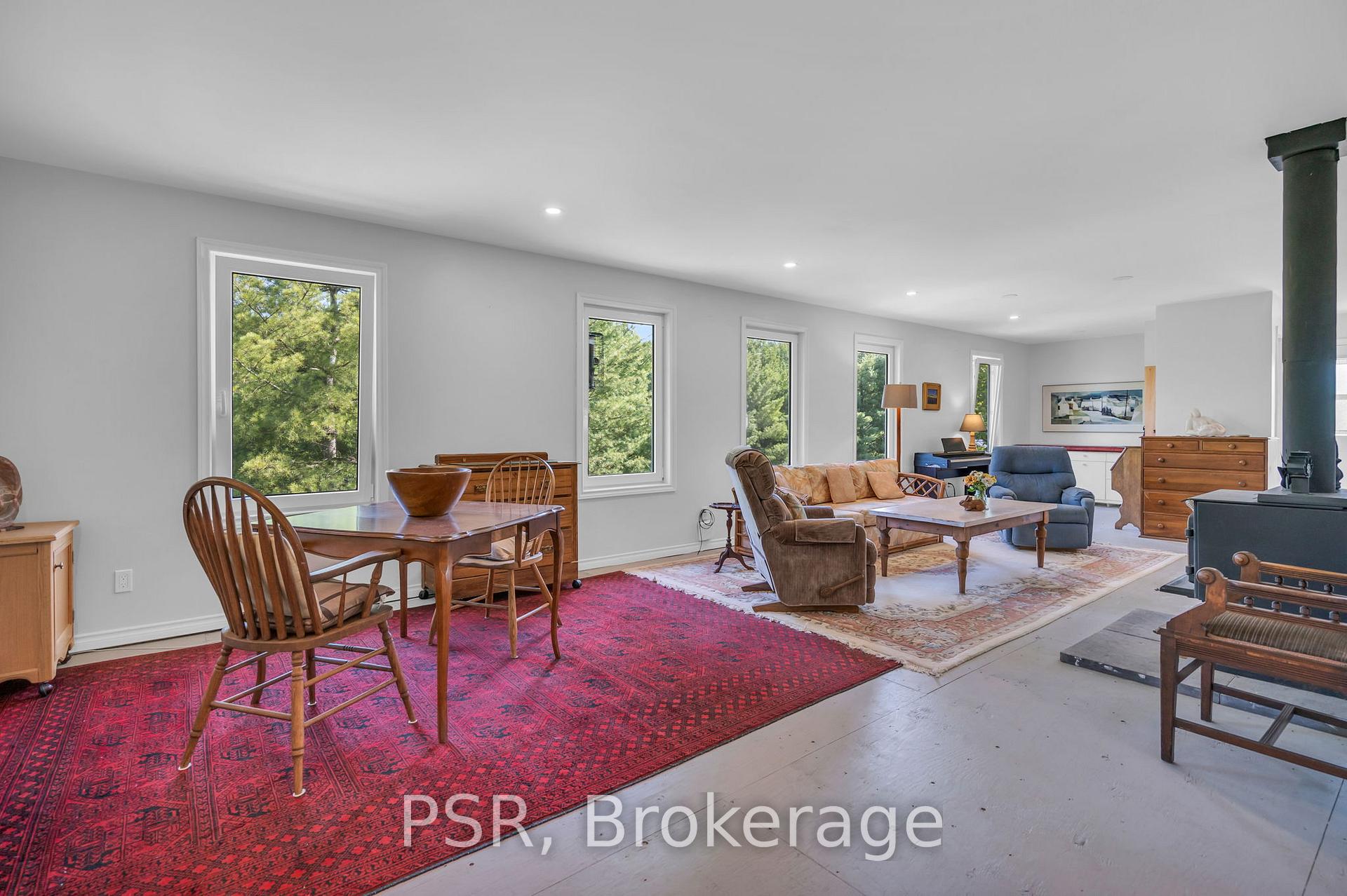 Photo 13 of 1184 Graham Road, Gravenhurst, Morrison — HOMEH