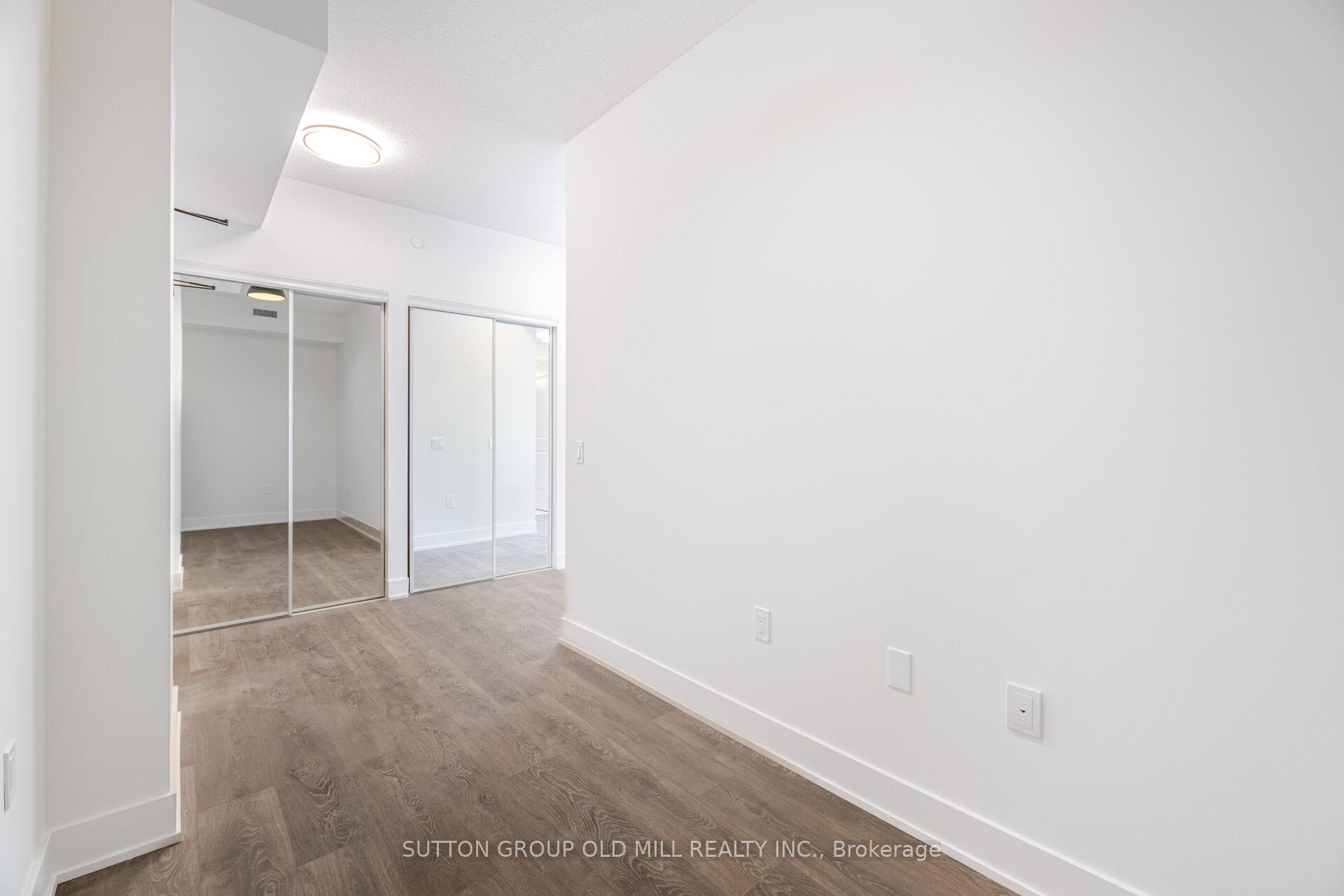 Photo 11 of Unit 1702E, 204 Burnhamthorpe Road E, Mississauga, Mississauga Valleys — HOMEH