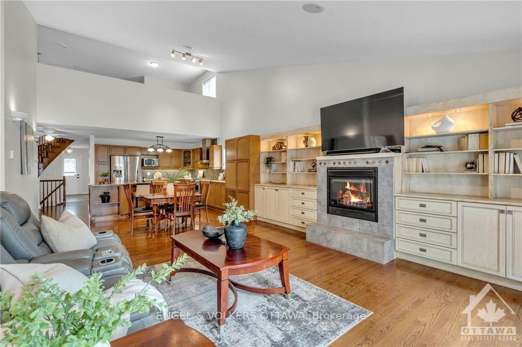 Photo 8 of 661 Netley Circle, Ottawa, Blossom Park/Kemp Park/Findlay Creek — HOMEH