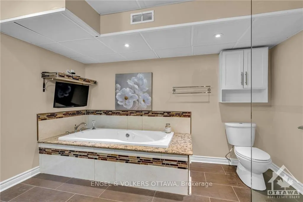 Photo 26 of 661 Netley Circle, Ottawa, Blossom Park/Kemp Park/Findlay Creek — HOMEH