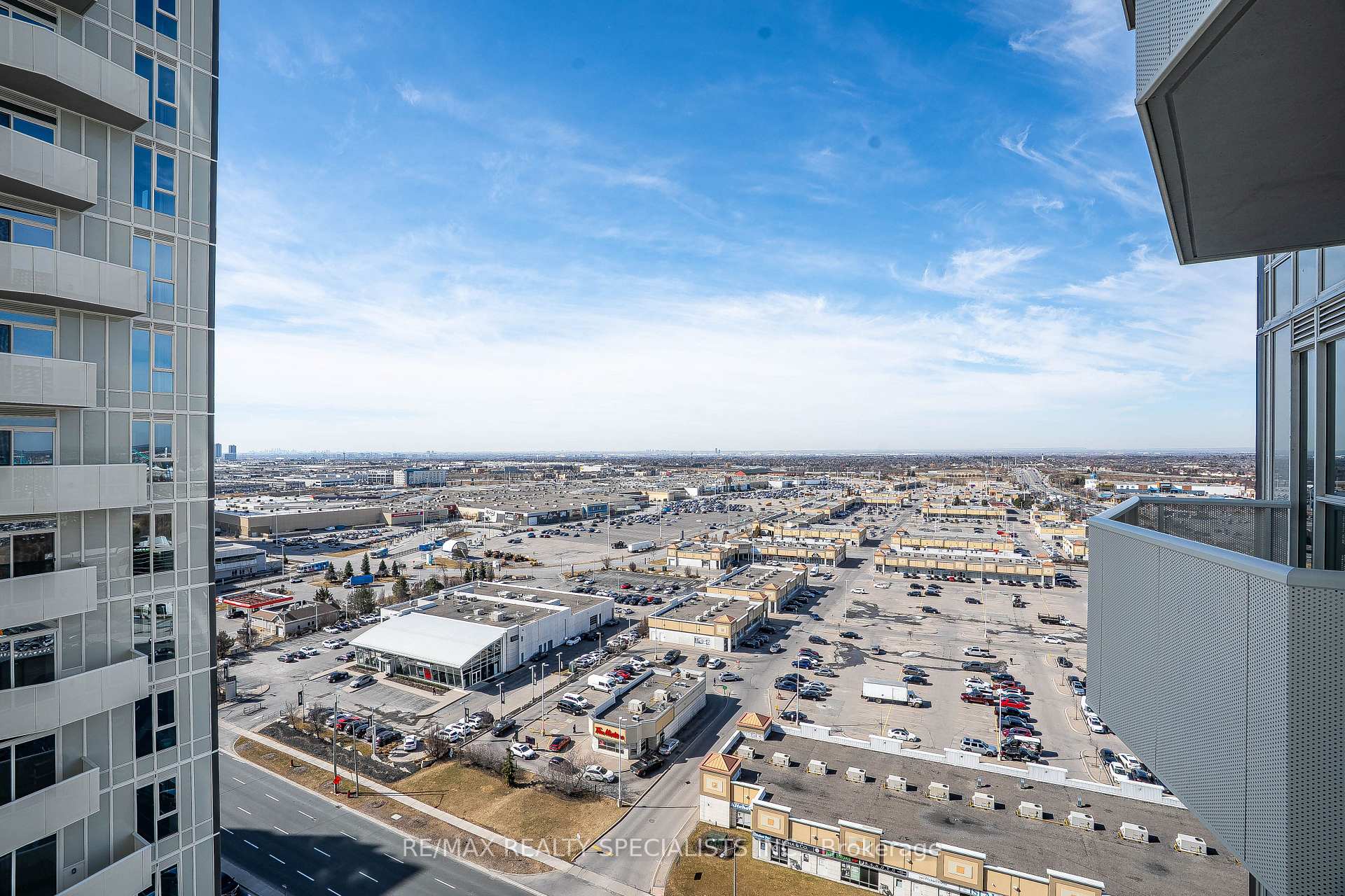 Photo 11 of Unit 1622, 498 Caldari Road, Vaughan, Concord — HOMEH