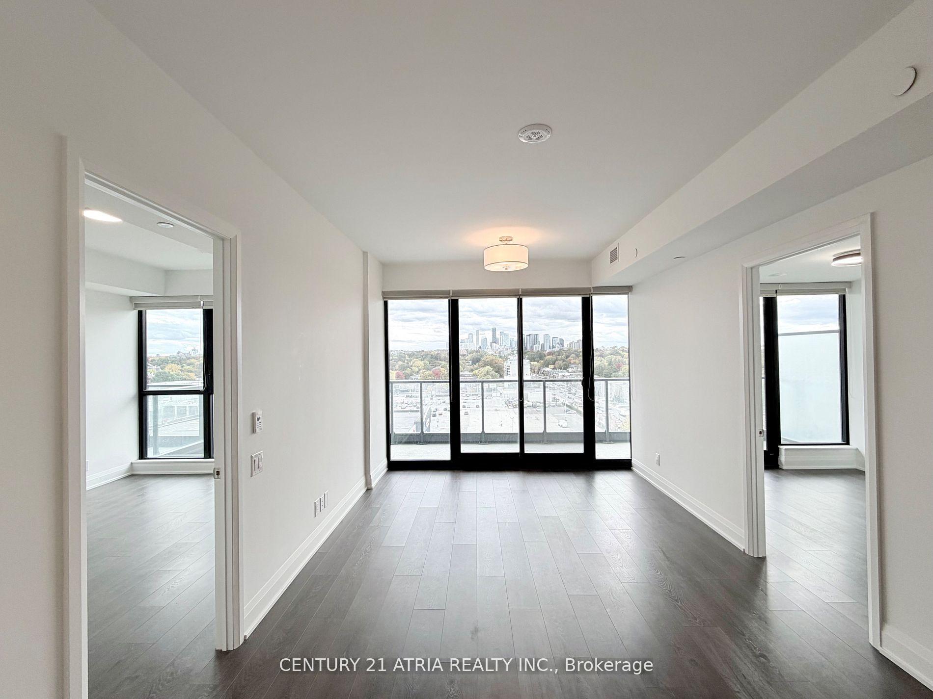 Photo 4 of Unit 1003, 33 Frederick Todd Way, Toronto, Thorncliffe Park — HOMEH