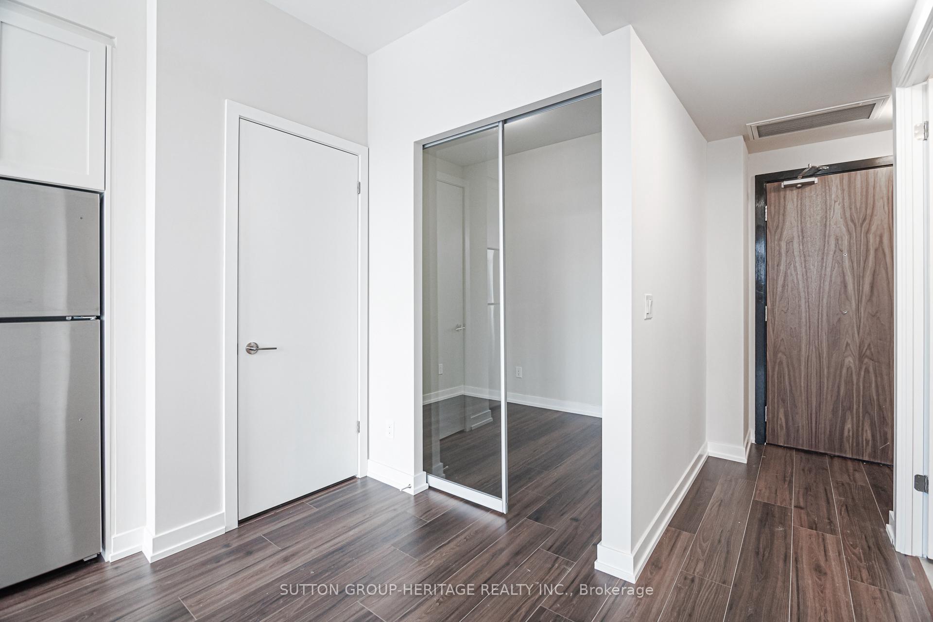 Photo 10 of Unit 605, 201 Brock Street, Whitby, Downtown Whitby — HOMEH