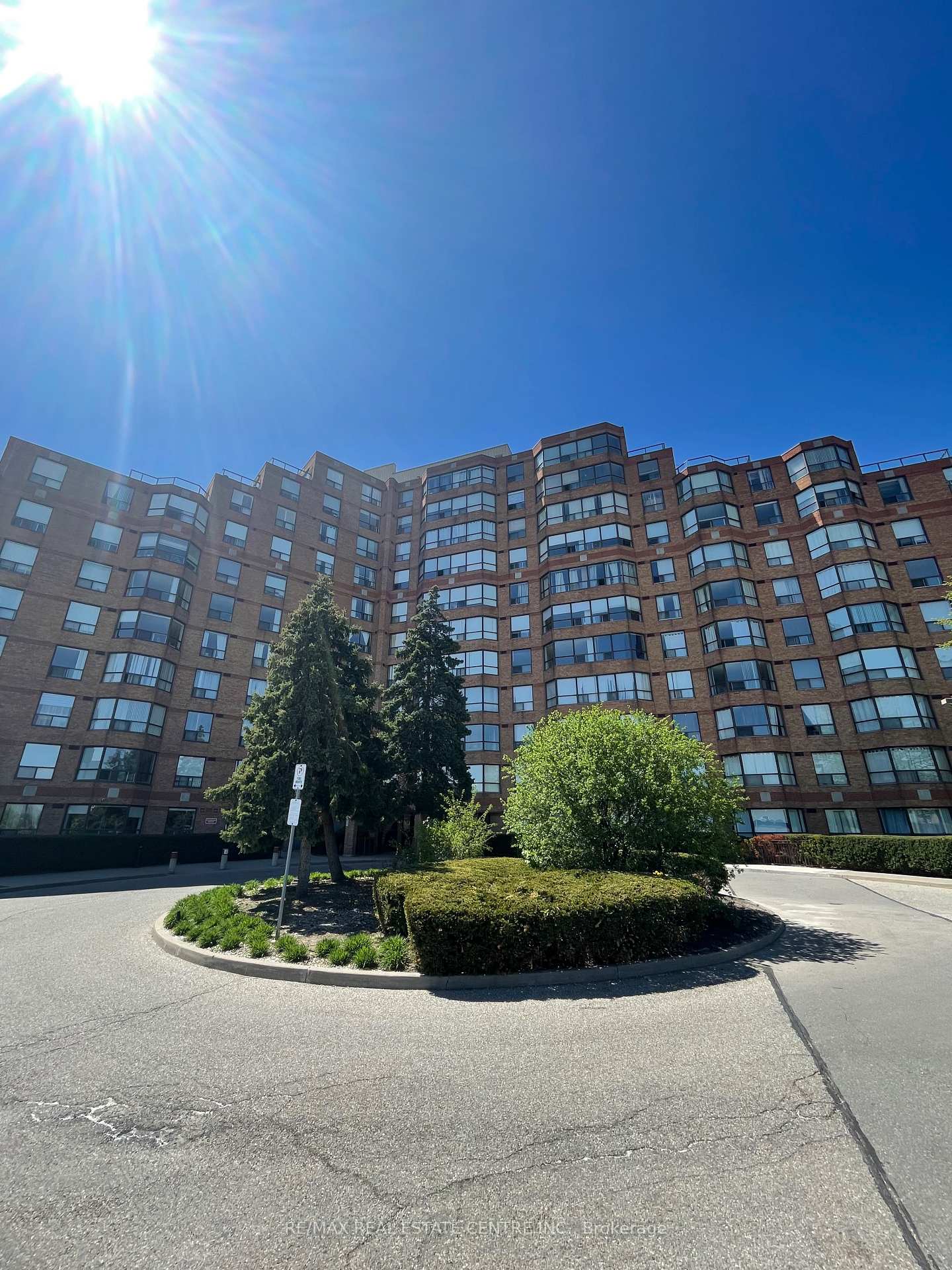 Front of Unit 520, 6 Humberline Drive