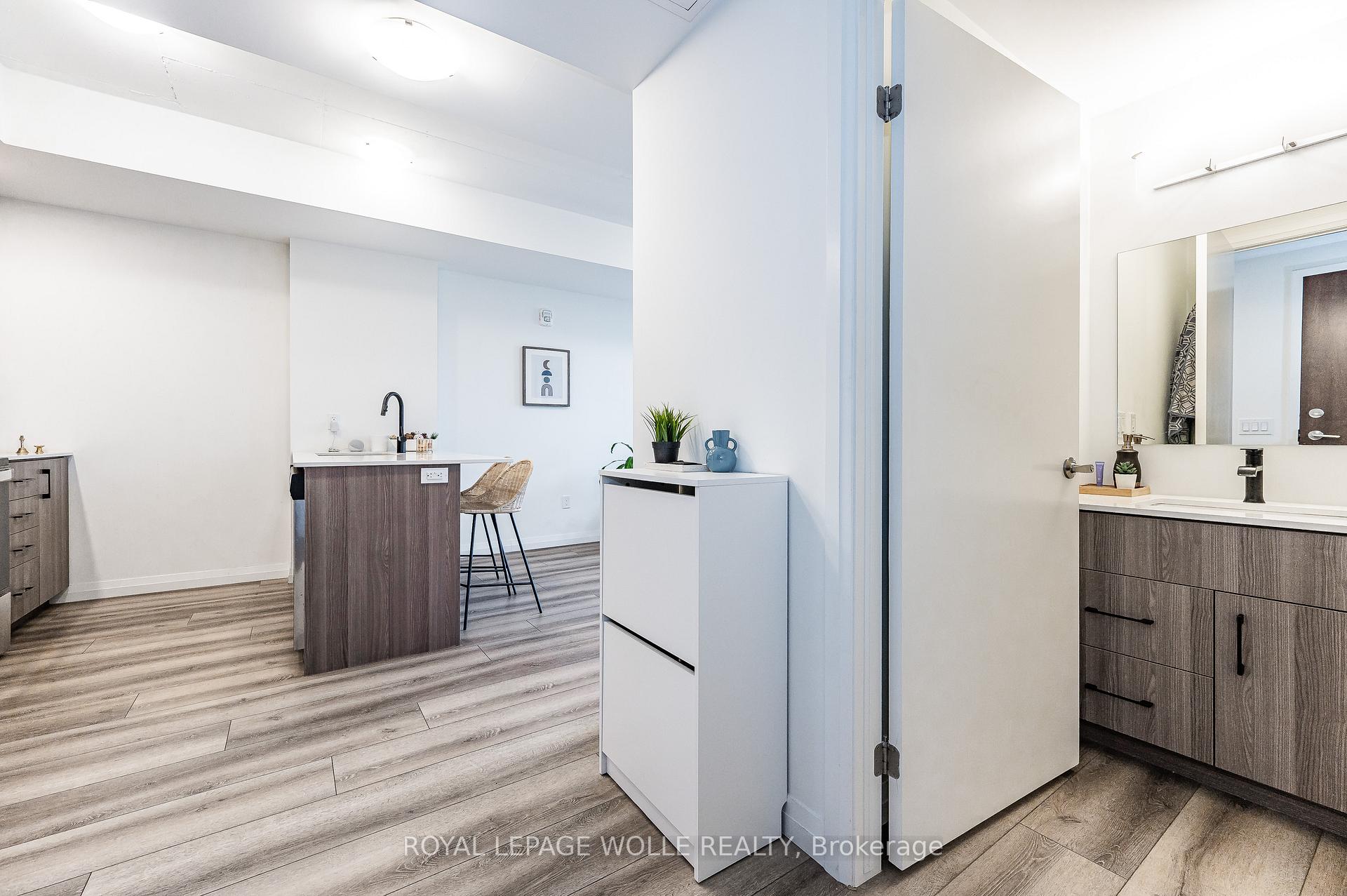 Photo 10 of Unit 2201, 108 Garment Street, Kitchener — HOMEH