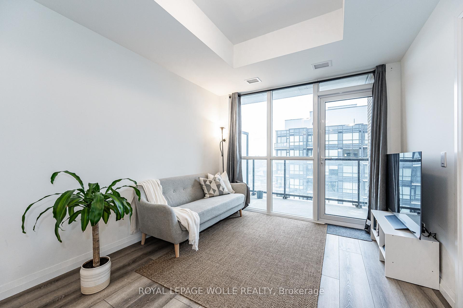 Photo 3 of Unit 2201, 108 Garment Street, Kitchener — HOMEH
