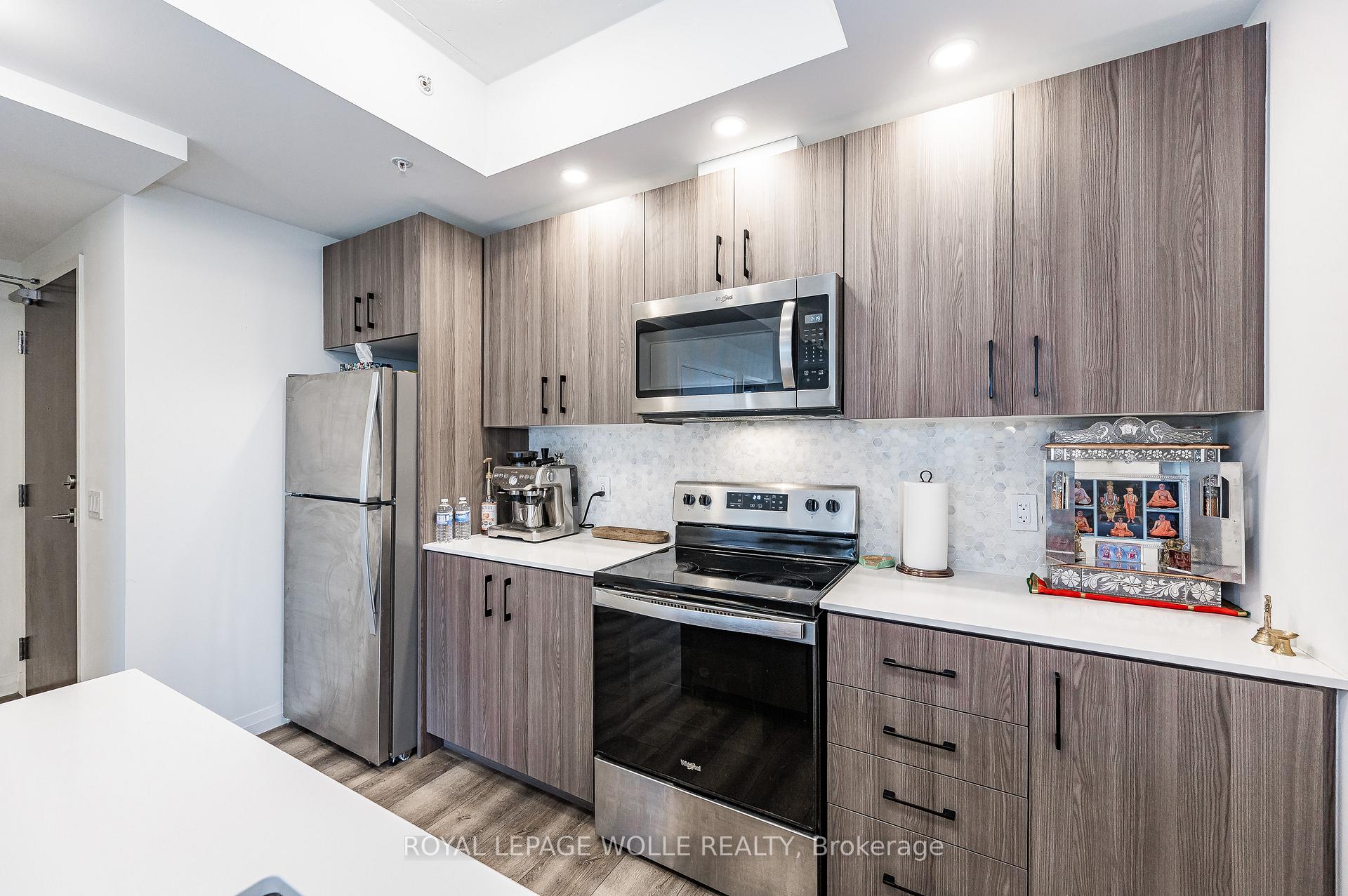 Photo 11 of Unit 2201, 108 Garment Street, Kitchener — HOMEH