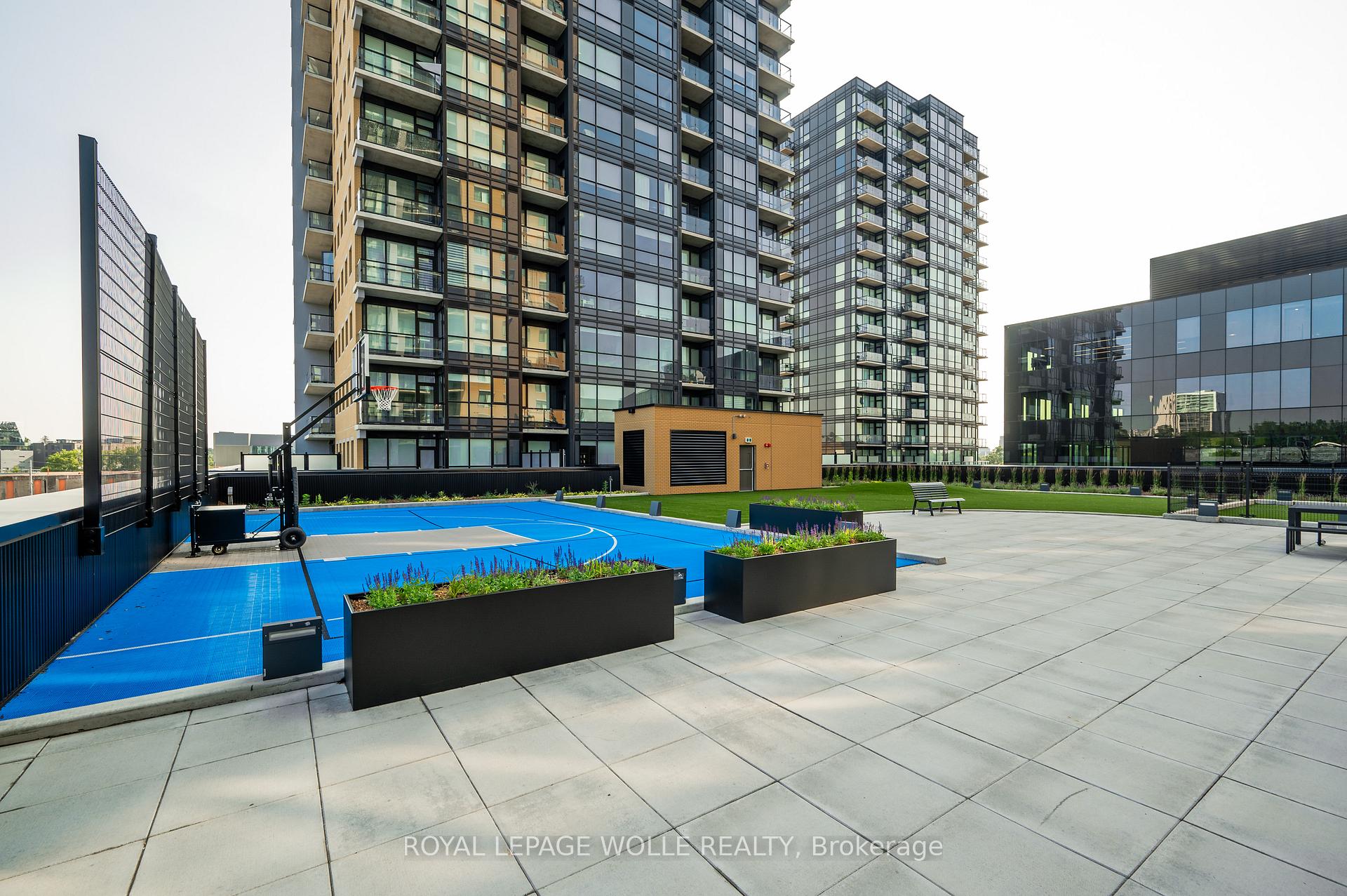 Photo 15 of Unit 2201, 108 Garment Street, Kitchener — HOMEH