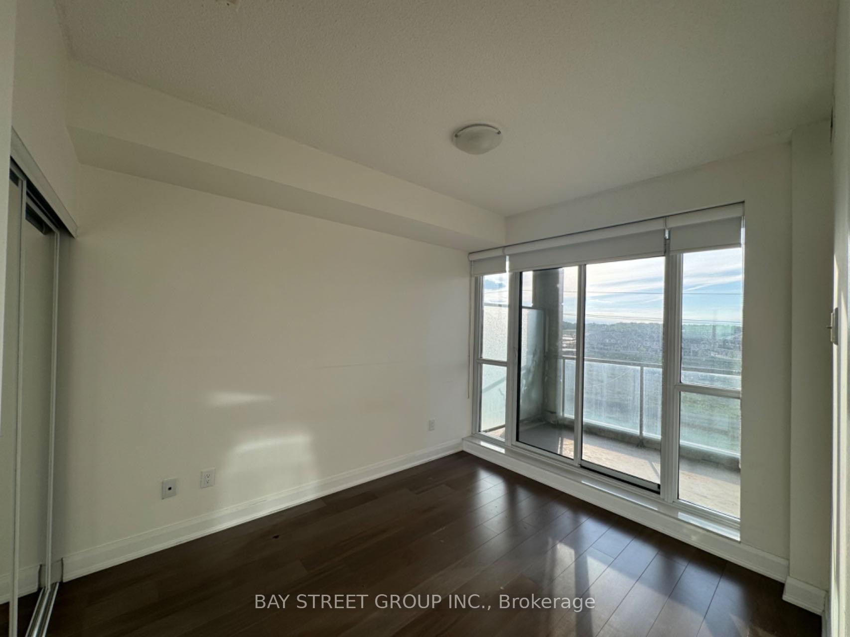 Photo 17 of Unit 515, 2480 Prince Michael Drive, Oakville, Joshua Creek — HOMEH