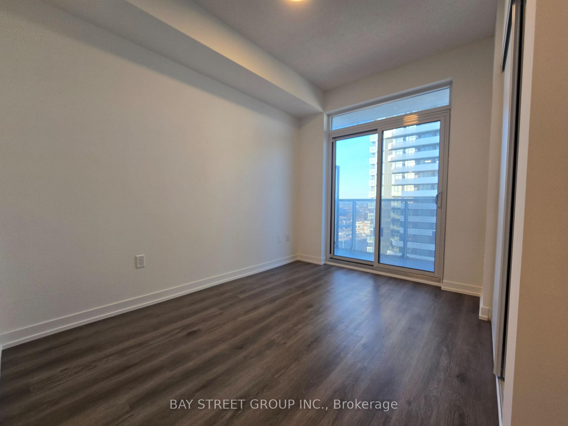 Photo 5 of Unit 1902, 225 Commerce Street, Vaughan, Vaughan Corporate Centre — HOMEH