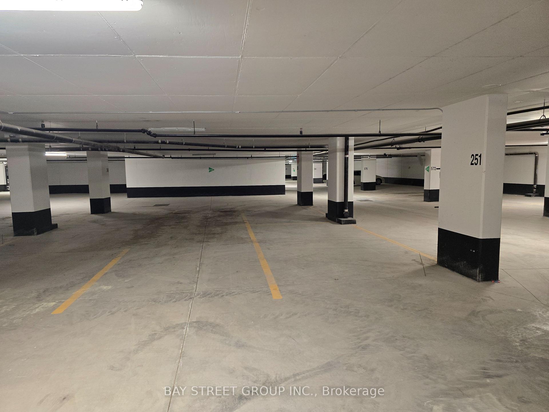 Photo 8 of Unit 1902, 225 Commerce Street, Vaughan, Vaughan Corporate Centre — HOMEH