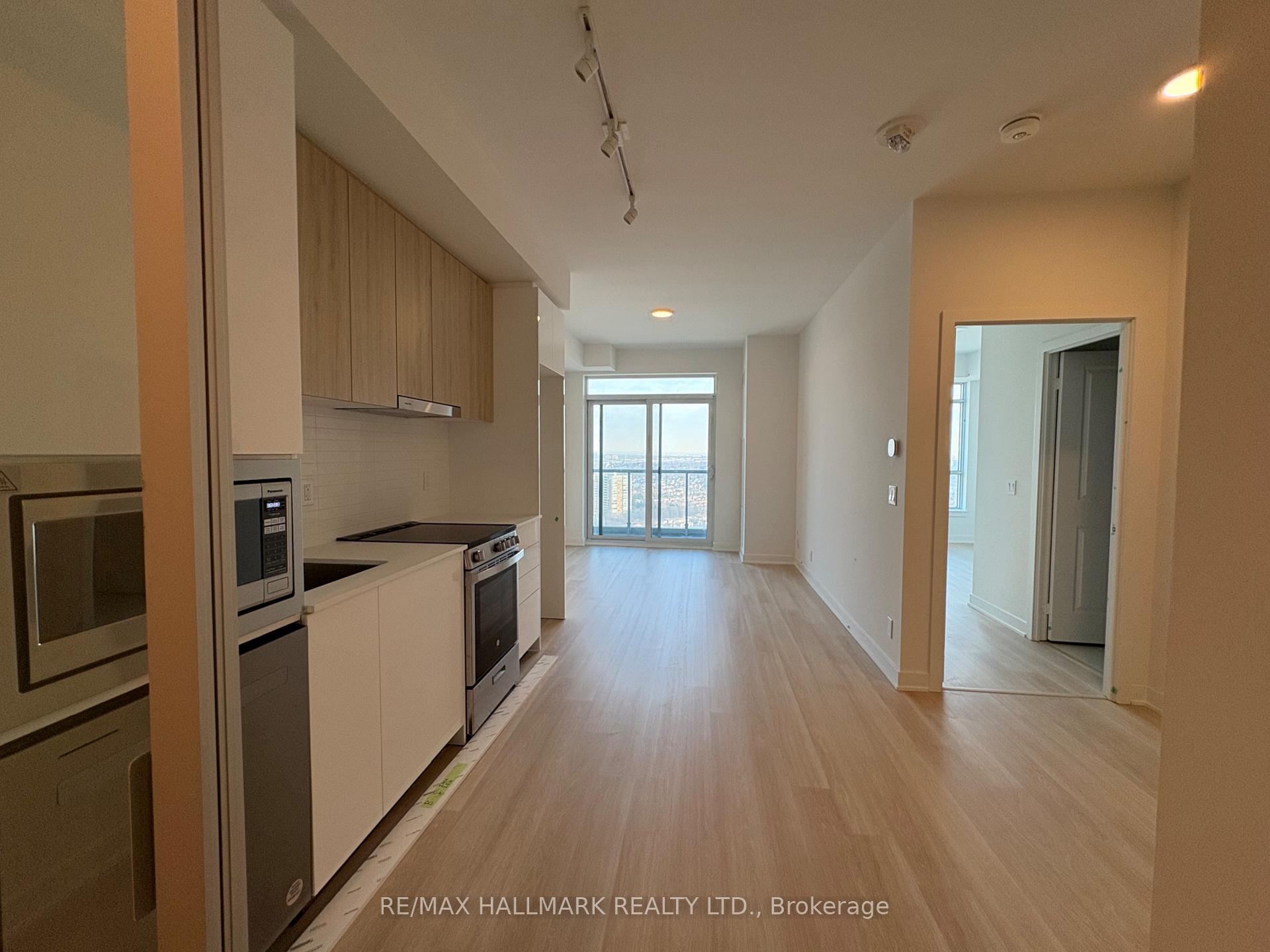 Photo 19 of Unit B-2510, 50 Upper Mall Way, Vaughan, Brownridge — HOMEH
