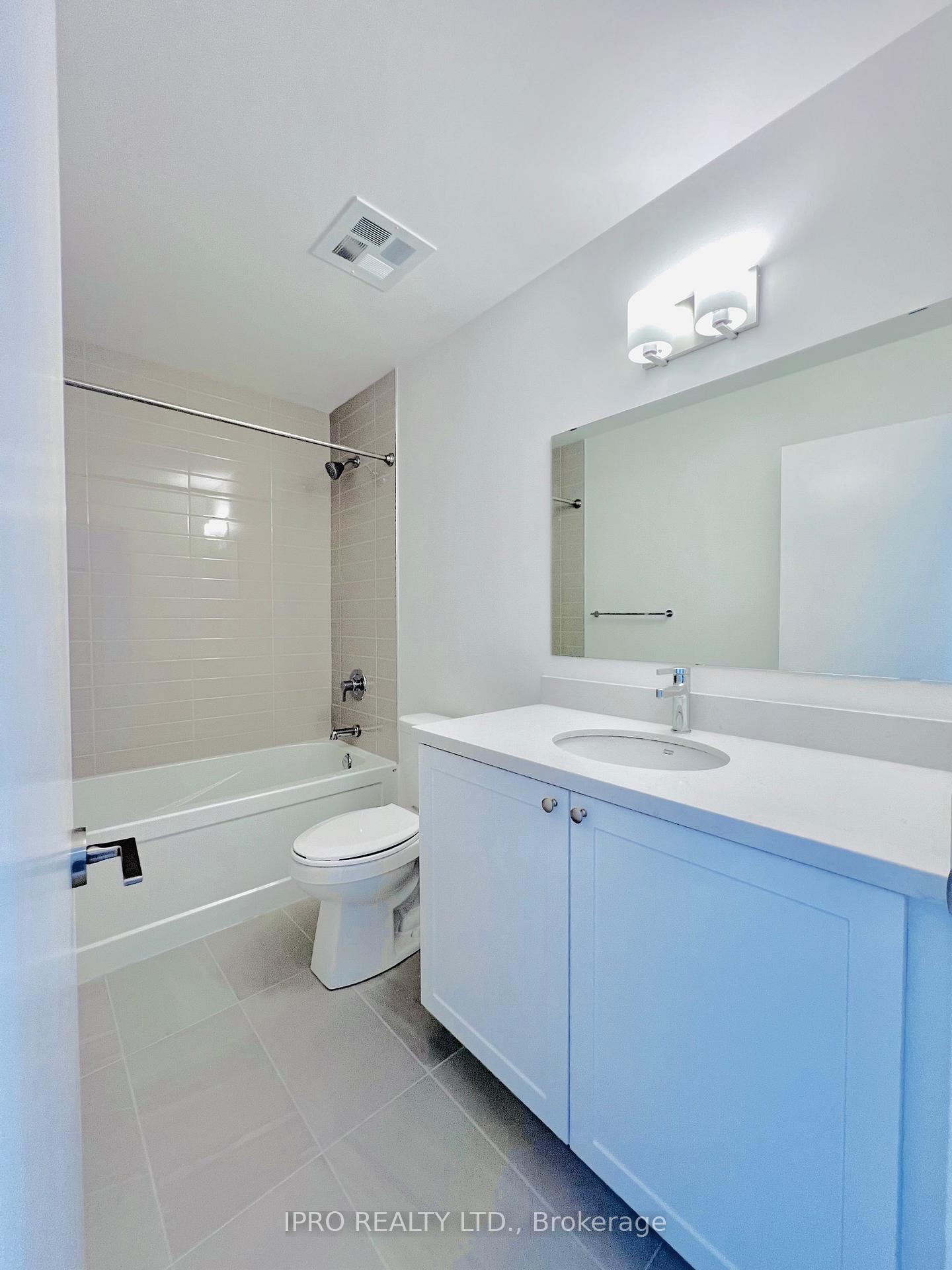 Photo 7 of Unit 904, 55 Clarington Boulevard, Clarington, Bowmanville — HOMEH