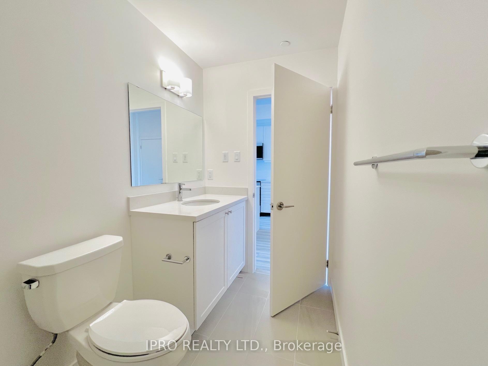 Photo 4 of Unit 904, 55 Clarington Boulevard, Clarington, Bowmanville — HOMEH
