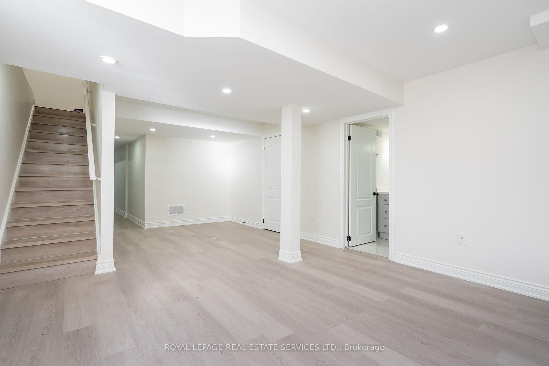 Photo 10 of Unit 72, 166 Deerpath Drive, Guelph, Willow West/Sugarbush/West Acres — HOMEH