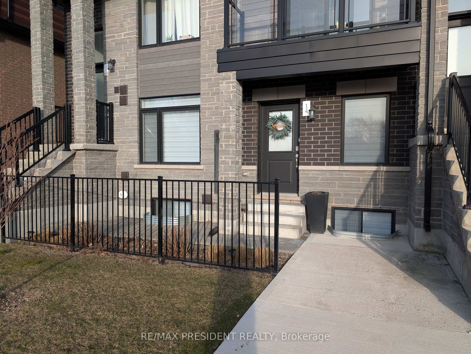 Photo 9 of Unit 14, 590 North Service Road, Hamilton, Stoney Creek — HOMEH