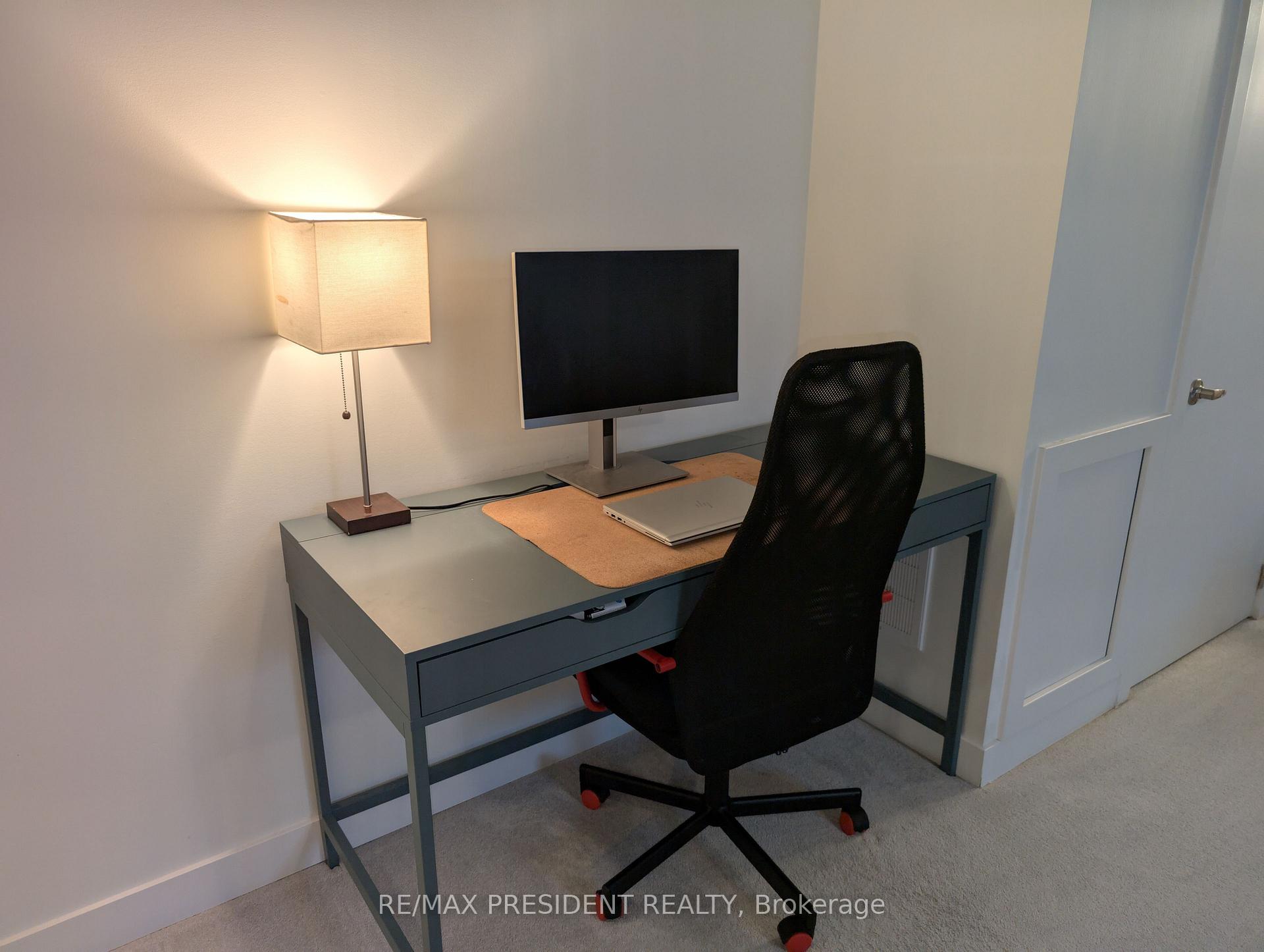 Photo 30 of Unit 14, 590 North Service Road, Hamilton, Stoney Creek — HOMEH