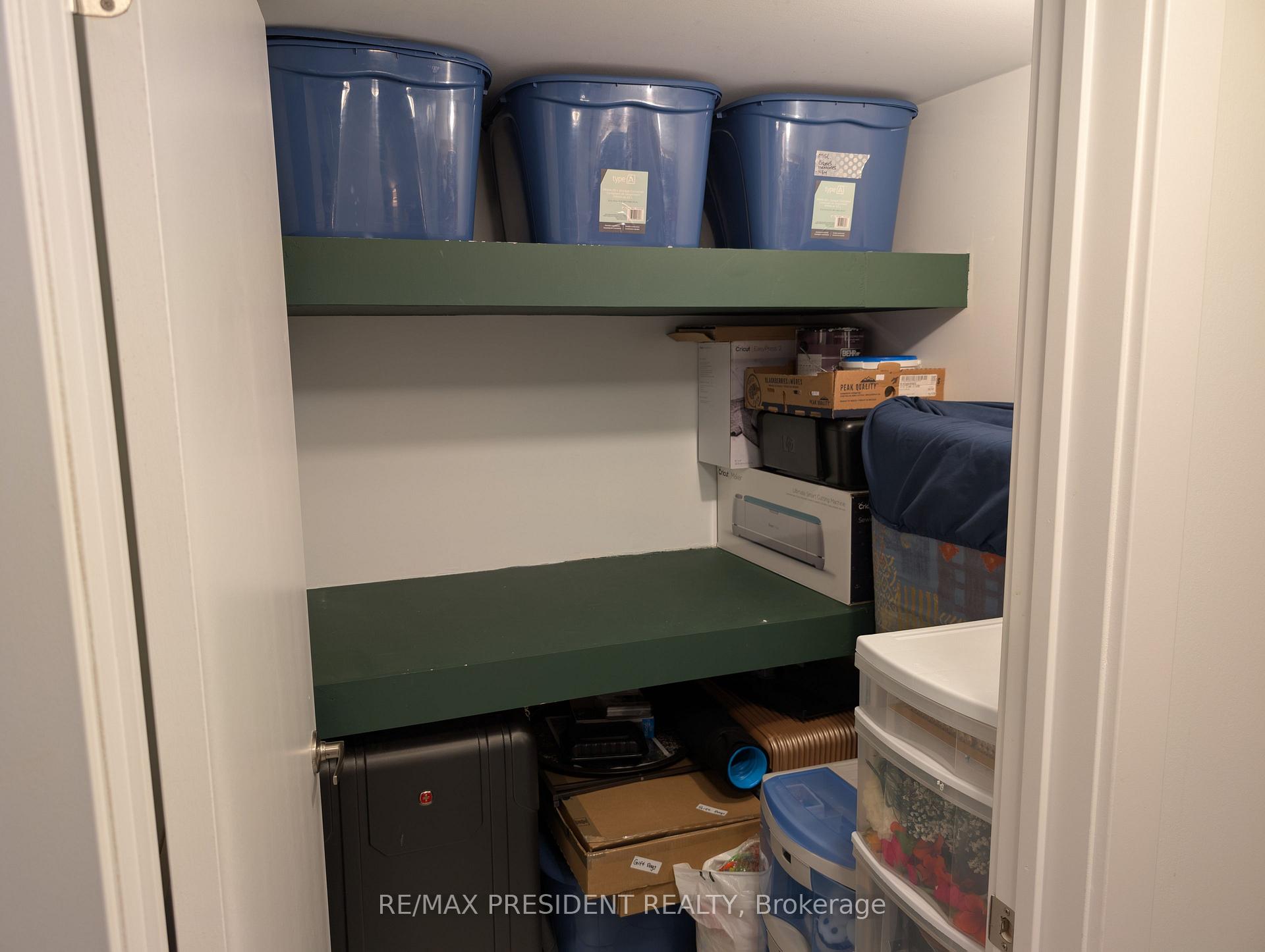 Photo 31 of Unit 14, 590 North Service Road, Hamilton, Stoney Creek — HOMEH