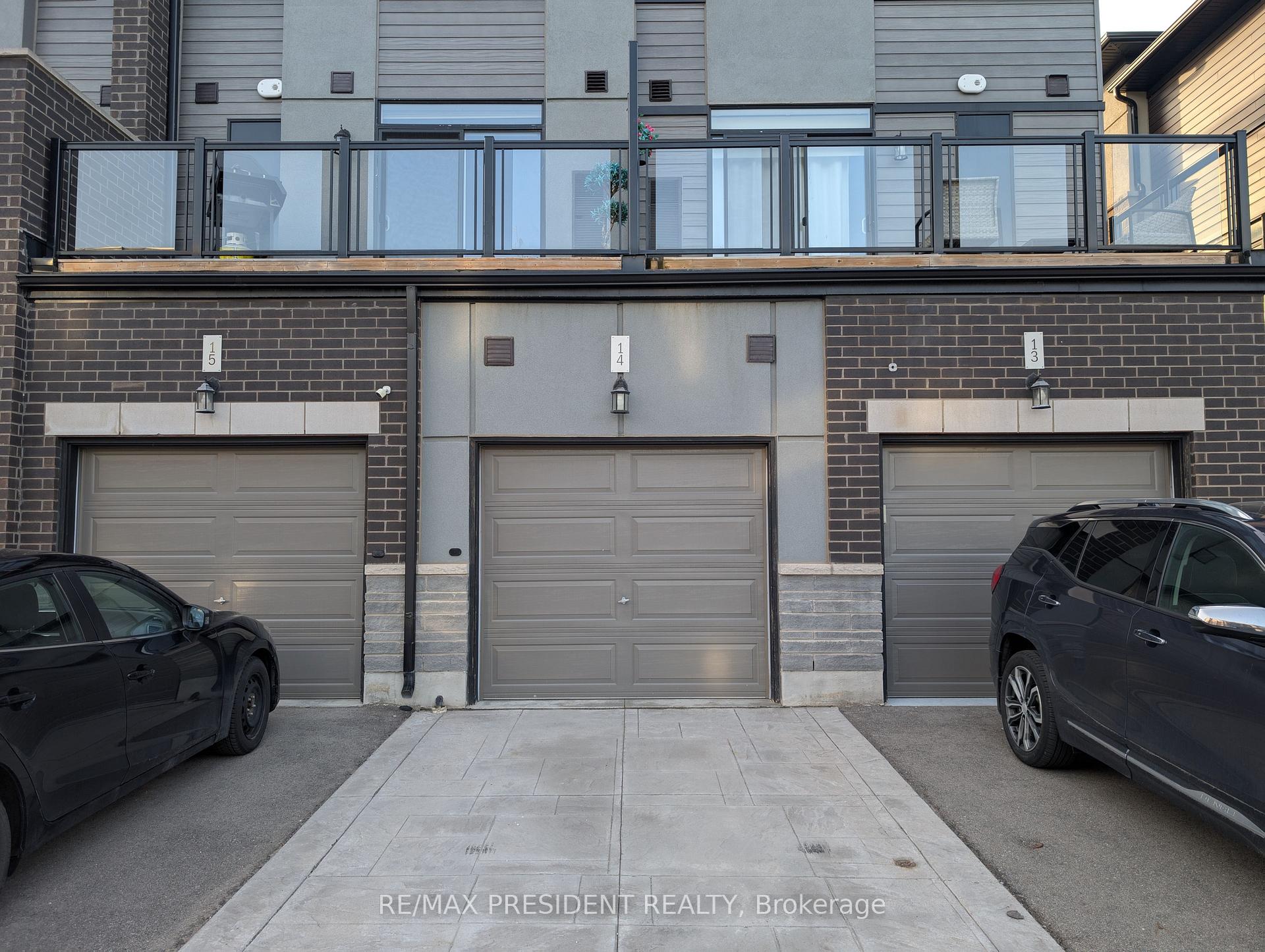 Photo 32 of Unit 14, 590 North Service Road, Hamilton, Stoney Creek — HOMEH