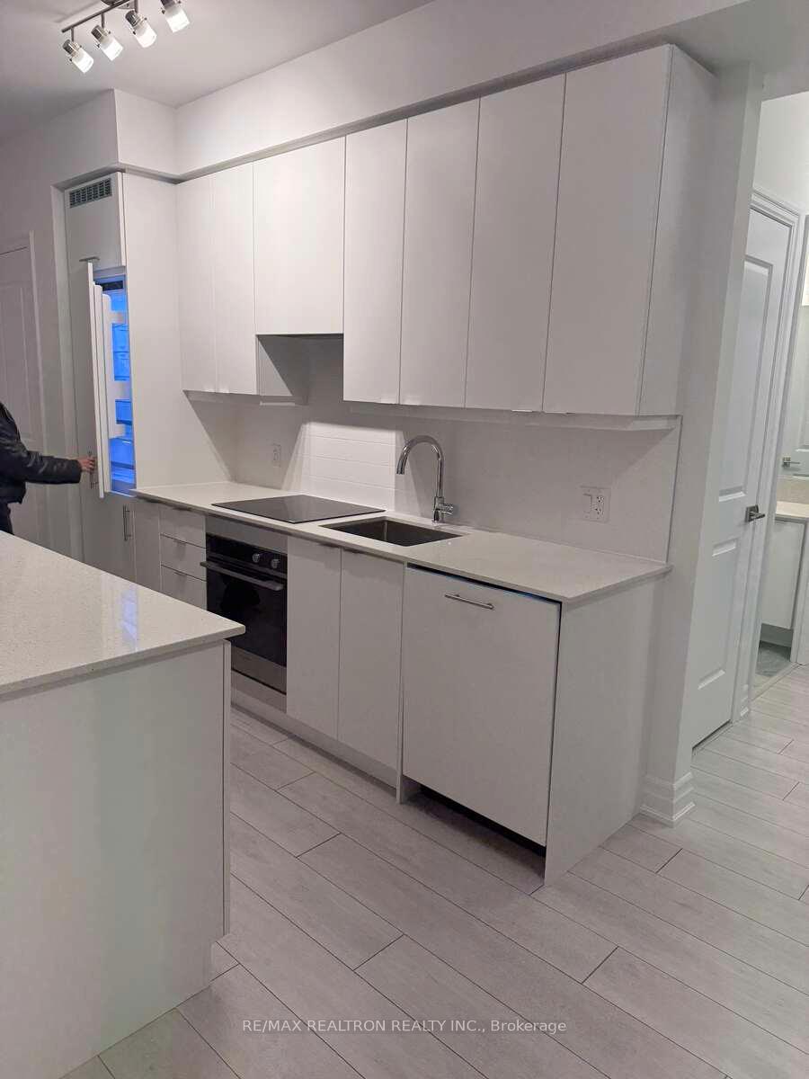 Photo 5 of Unit 3802, 30 Elm Street W, Mississauga, Fairview — HOMEH