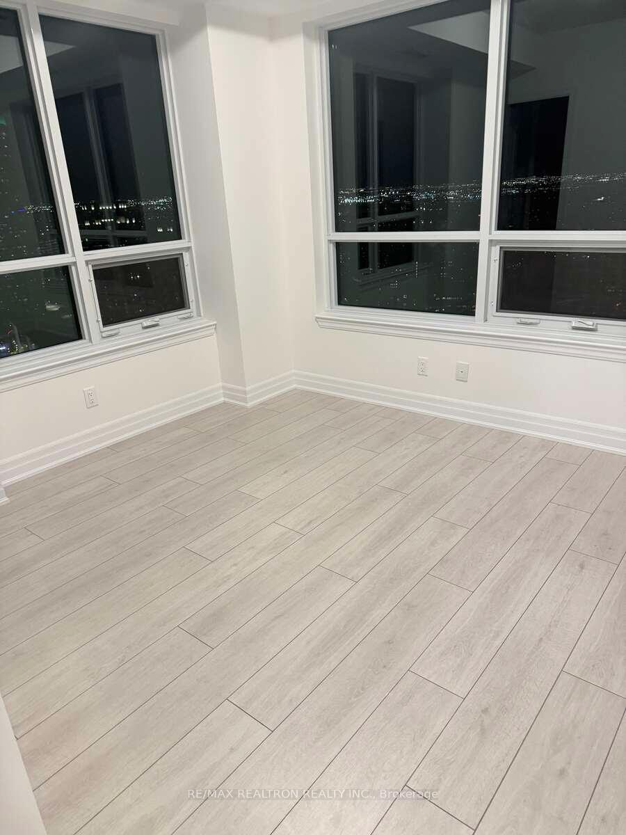 Photo 8 of Unit 3802, 30 Elm Street W, Mississauga, Fairview — HOMEH