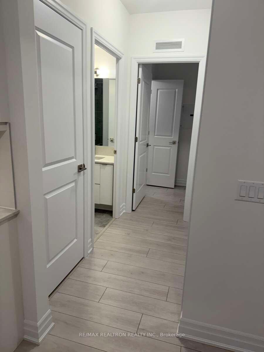 Photo 9 of Unit 3802, 30 Elm Street W, Mississauga, Fairview — HOMEH