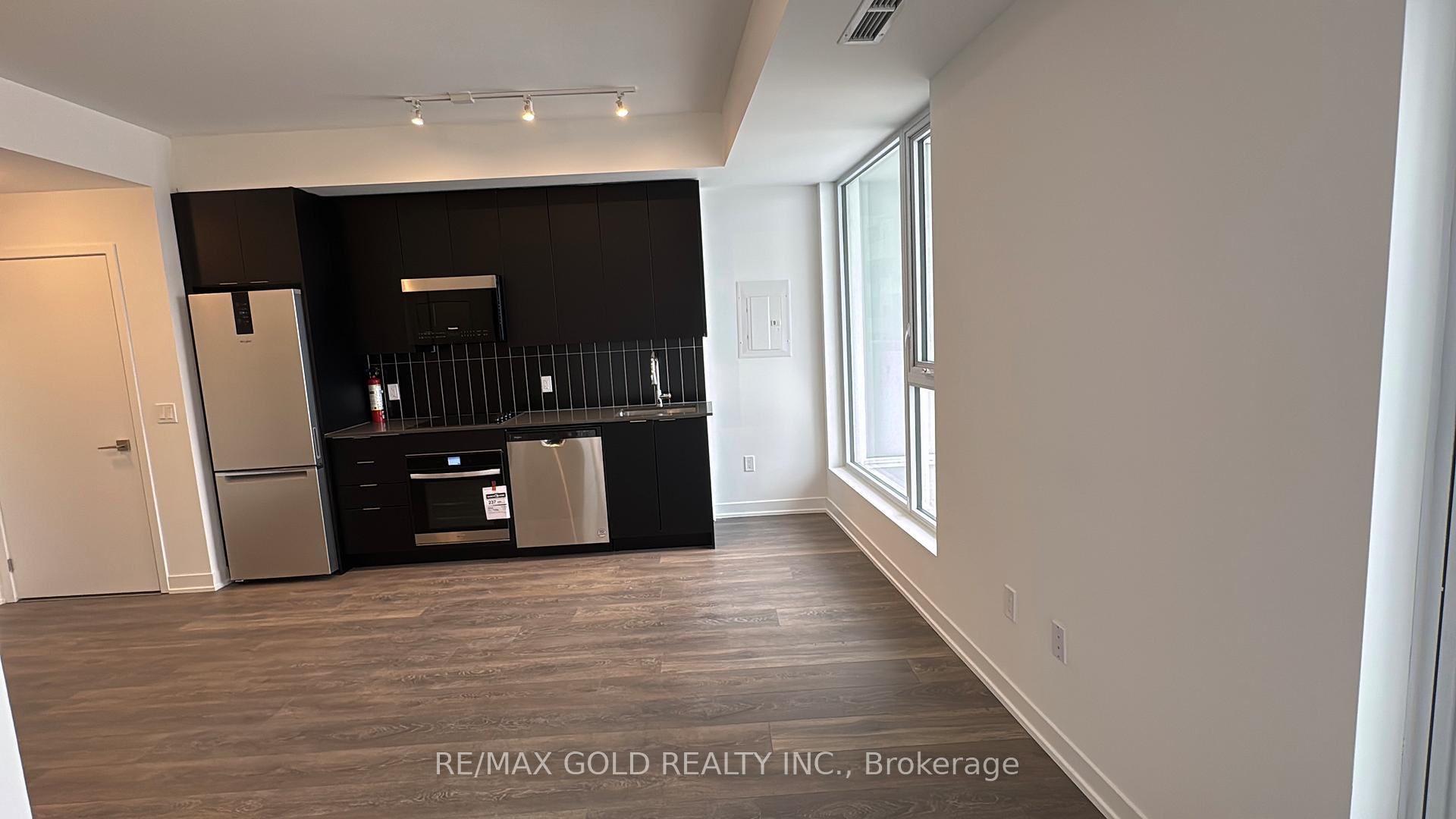 Photo 1 of Unit 1429, 498 Caldari Road E, Vaughan, Vellore Village — HOMEH