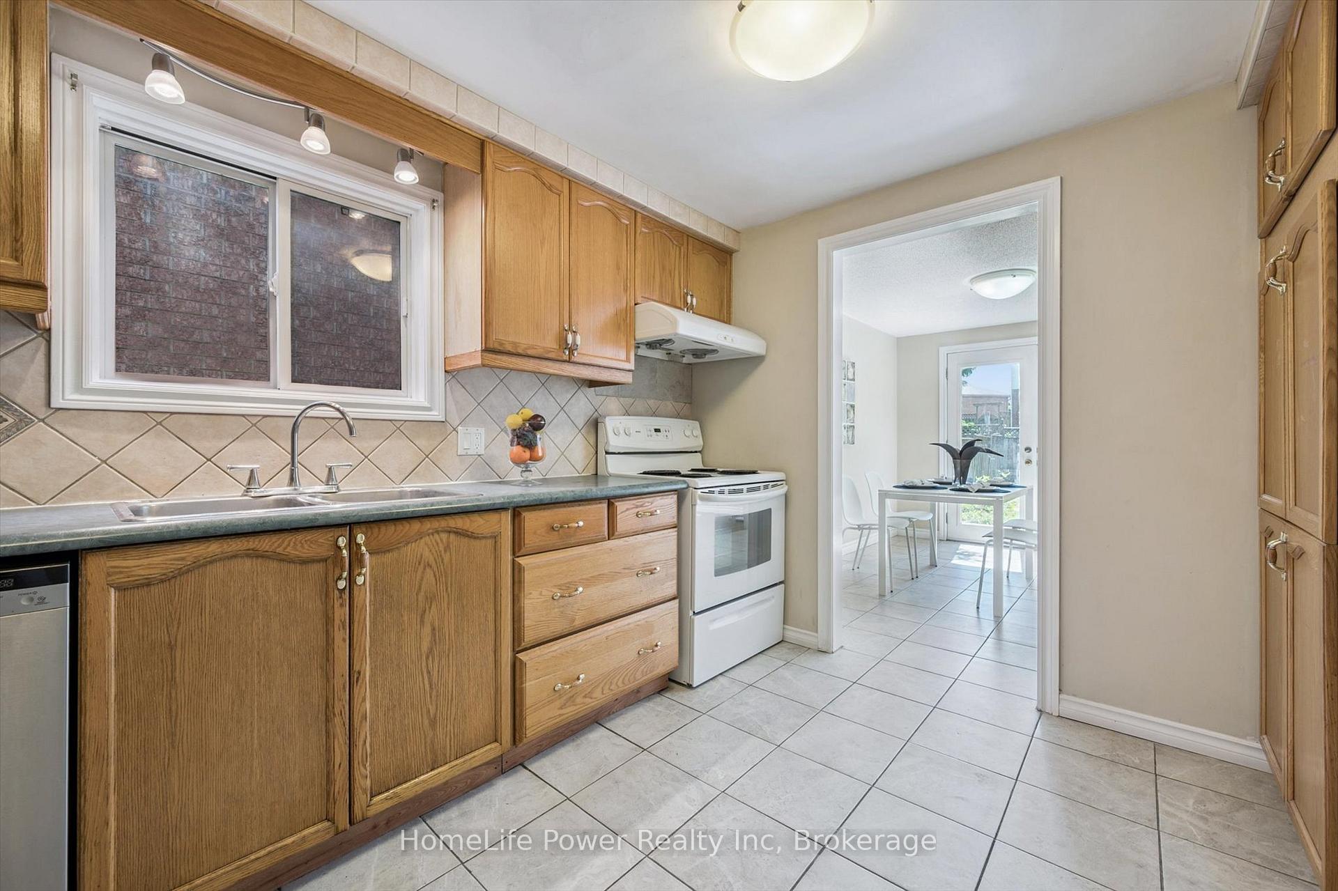 Photo 17 of 28 Rodgers Road, Guelph, Kortright West — HOMEH
