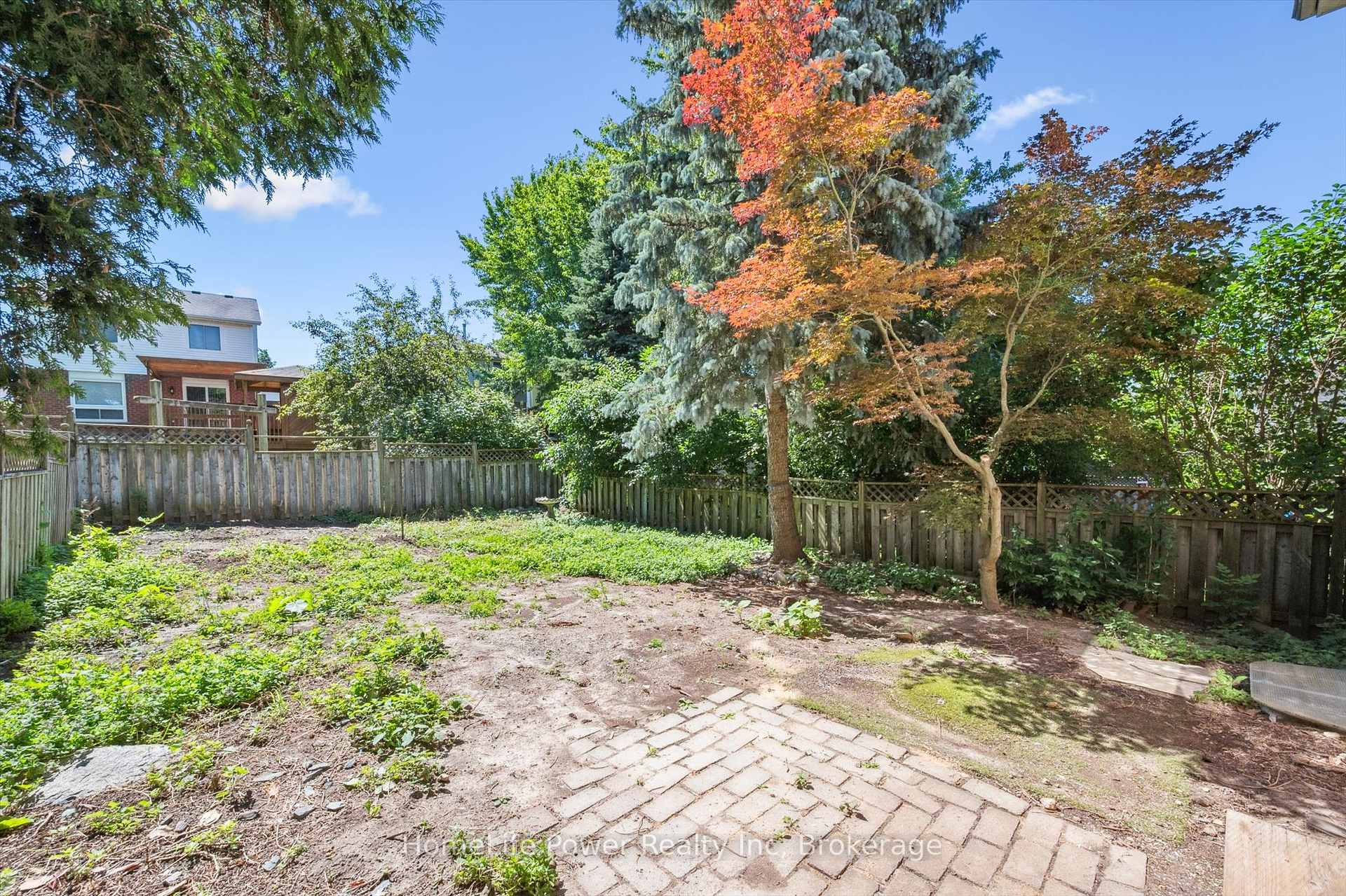 Photo 32 of 28 Rodgers Road, Guelph, Kortright West — HOMEH
