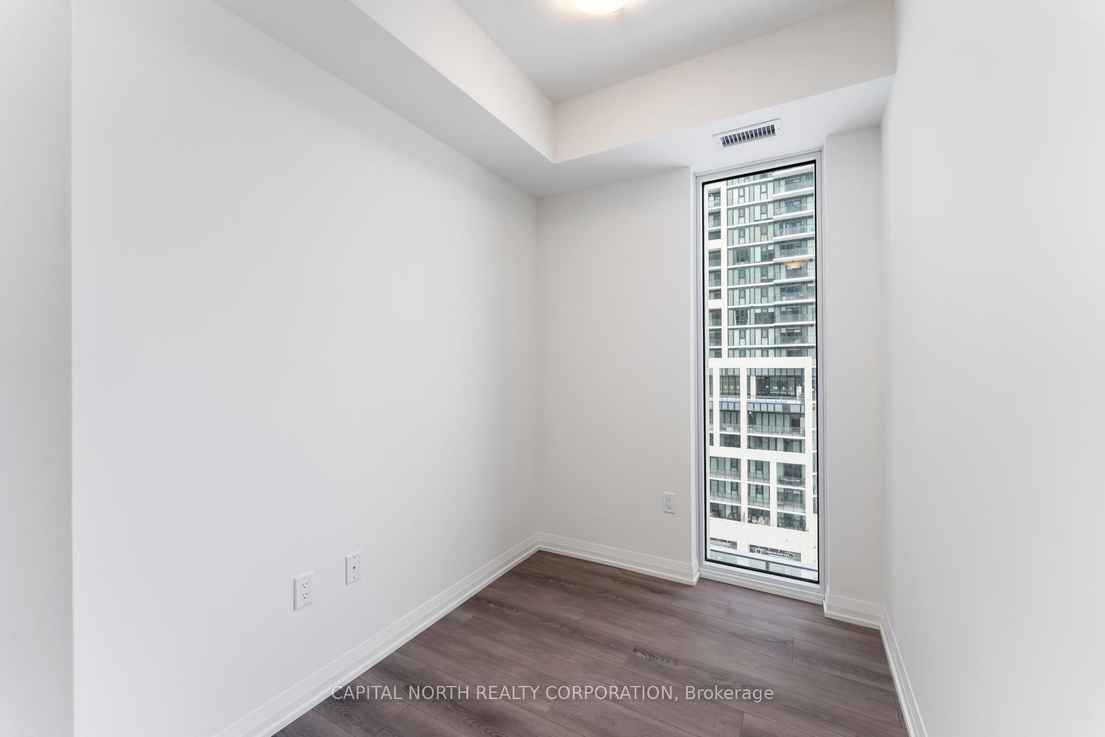 Photo 10 of Unit 804, 8960 Jane Street, Vaughan, Vellore Village — HOMEH