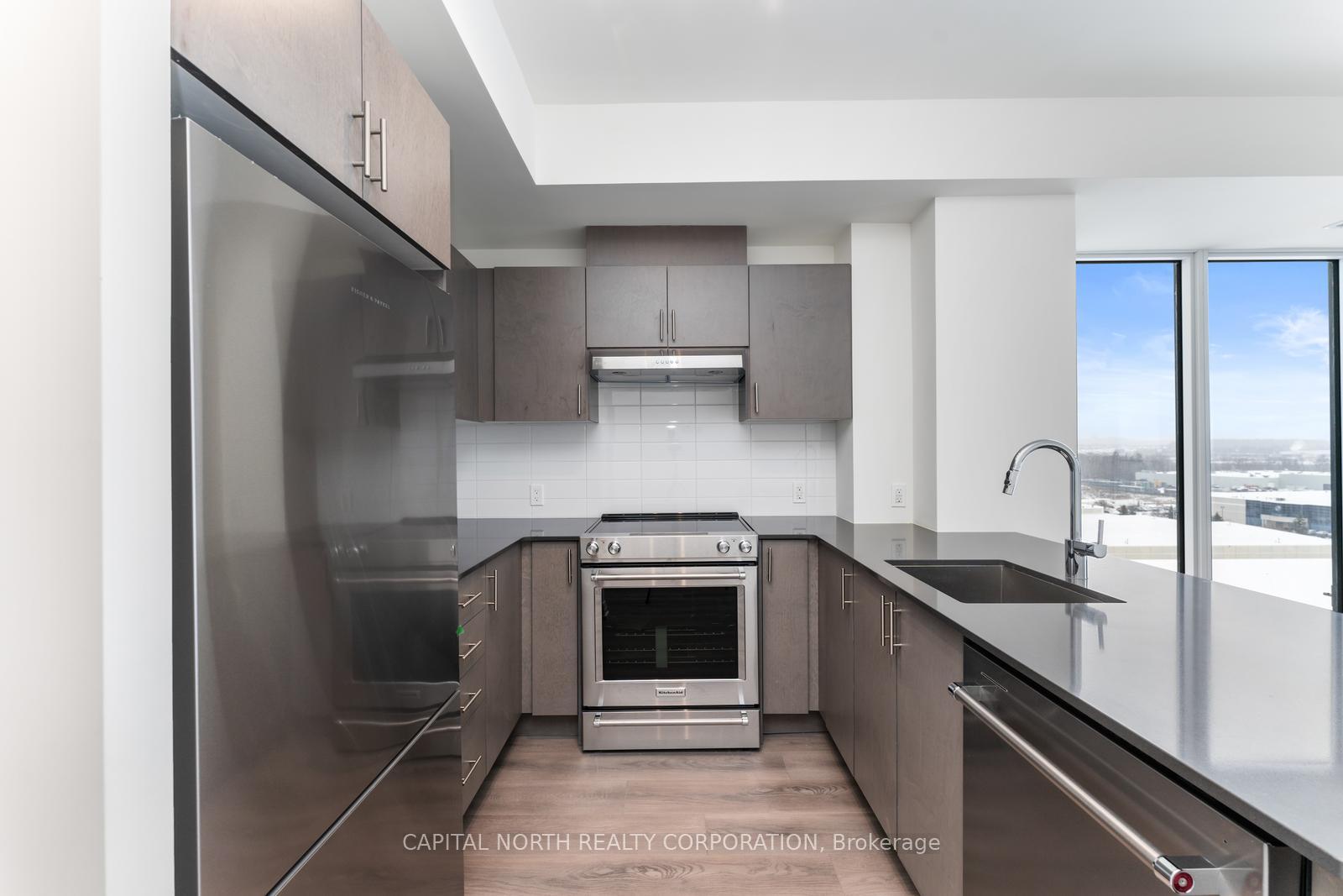 Photo 12 of Unit 804, 8960 Jane Street, Vaughan, Vellore Village — HOMEH