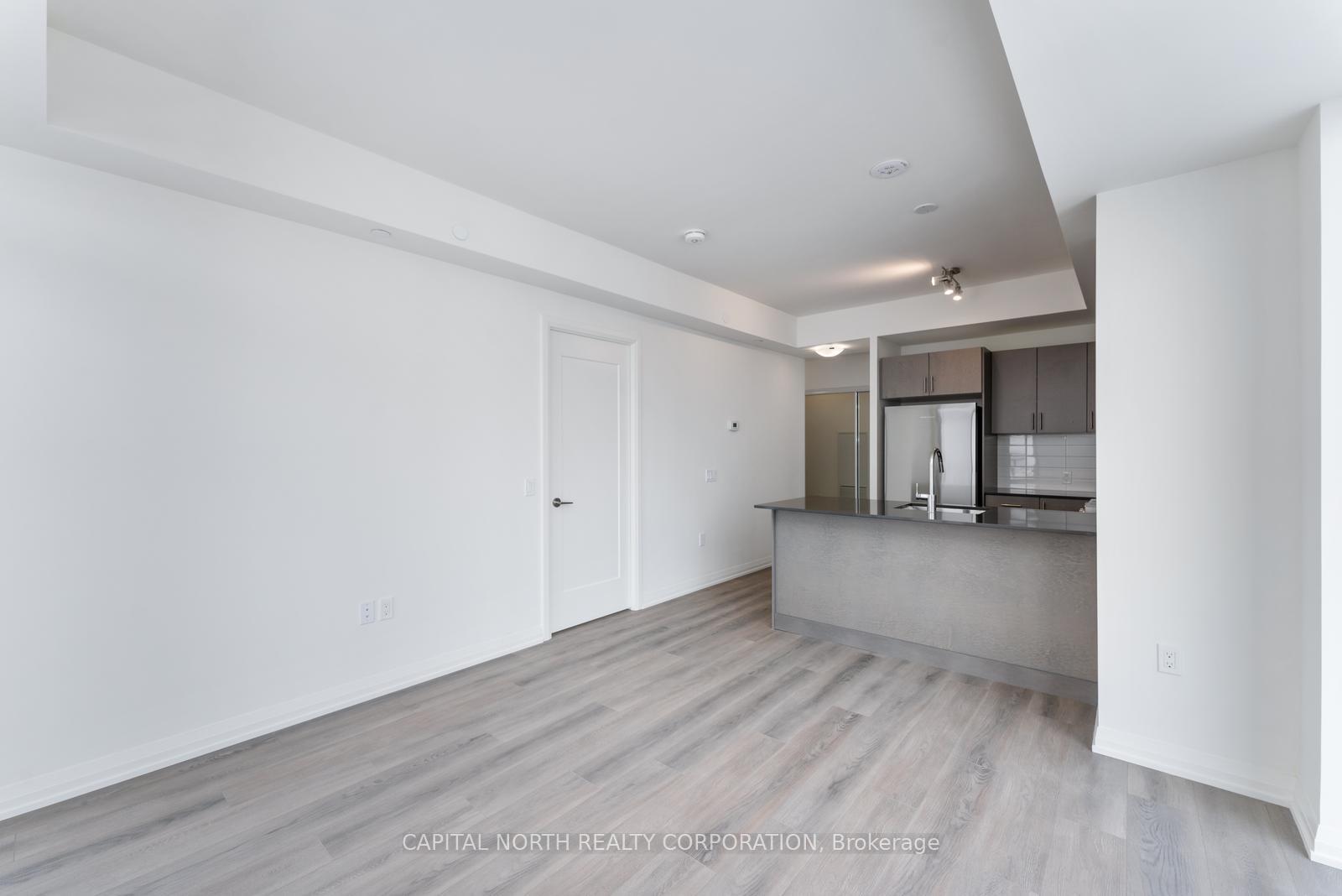 Photo 22 of Unit 804, 8960 Jane Street, Vaughan, Vellore Village — HOMEH