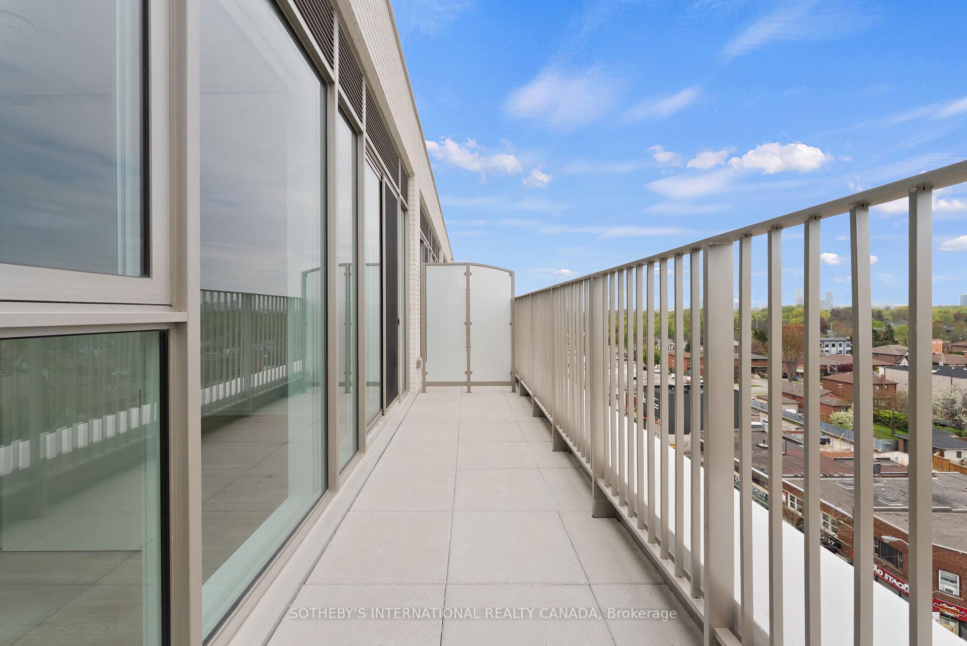 Photo 11 of Unit PH 813, 689 The Queensway, Etobicoke, Stonegate-Queensway — HOMEH