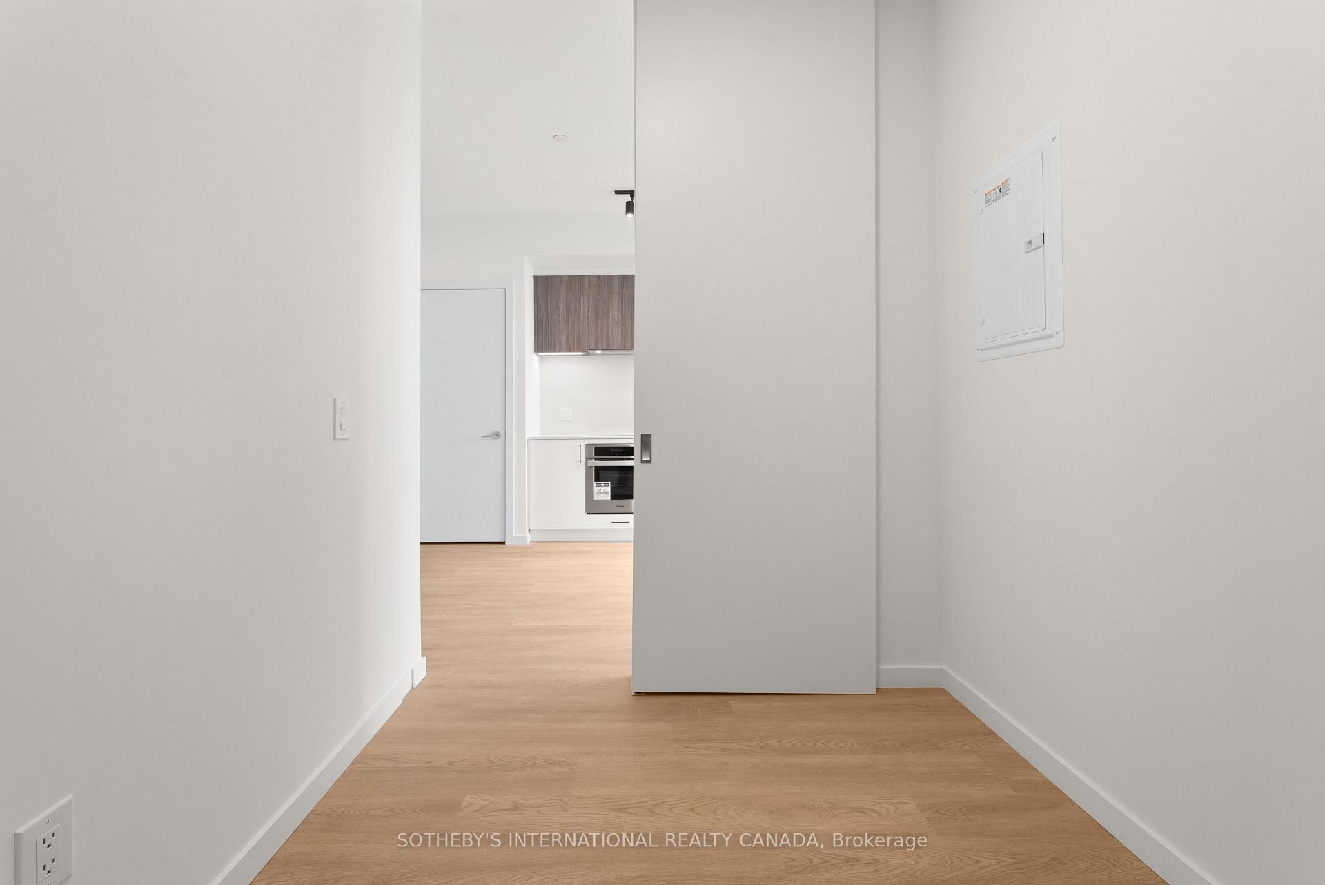 Photo 23 of Unit PH 813, 689 The Queensway, Etobicoke, Stonegate-Queensway — HOMEH